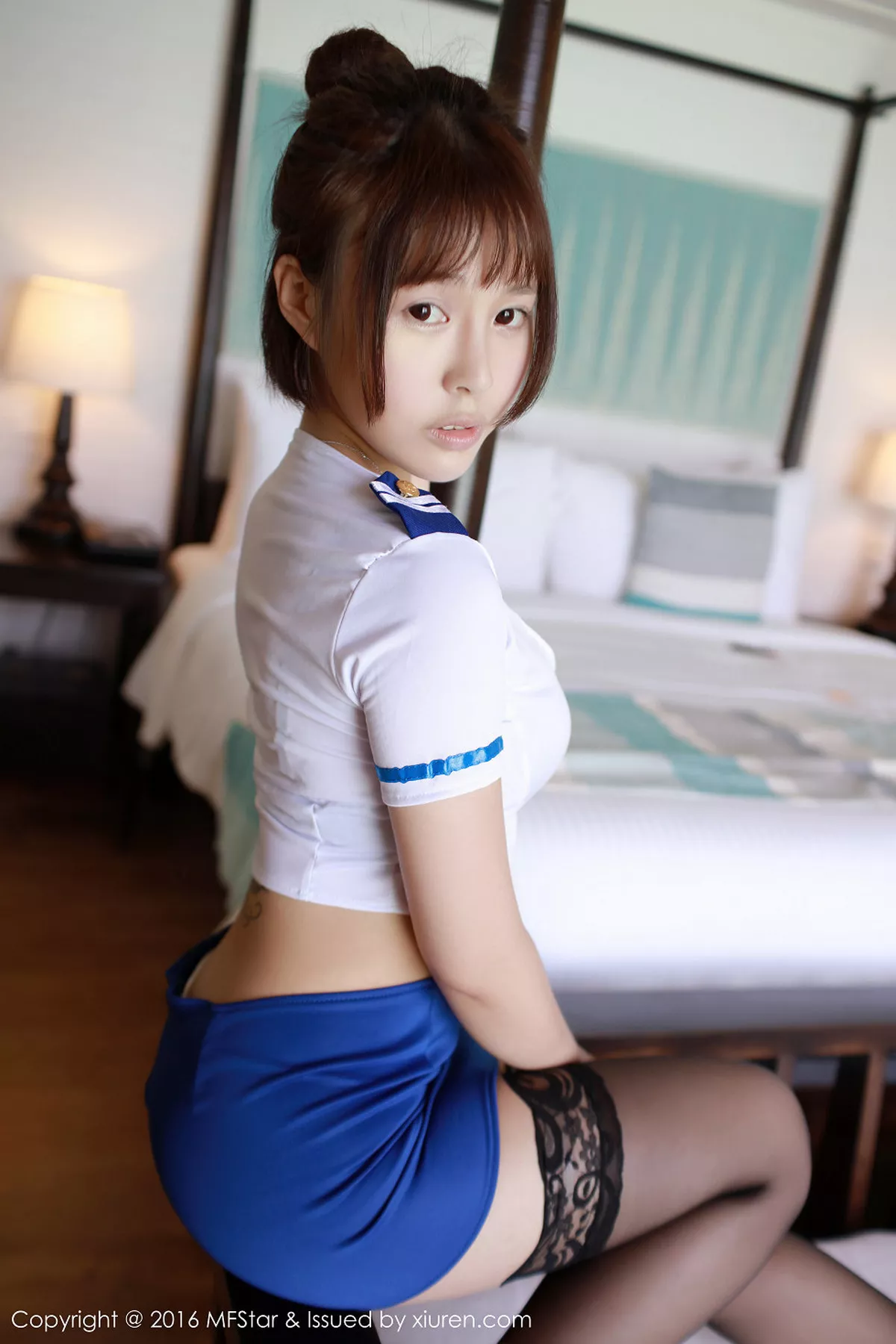 秀人集.com_[MFStar模范学院]Vol.047_嫩模Evelyn艾莉马尔代夫旅拍性感比基尼美乳诱惑53P