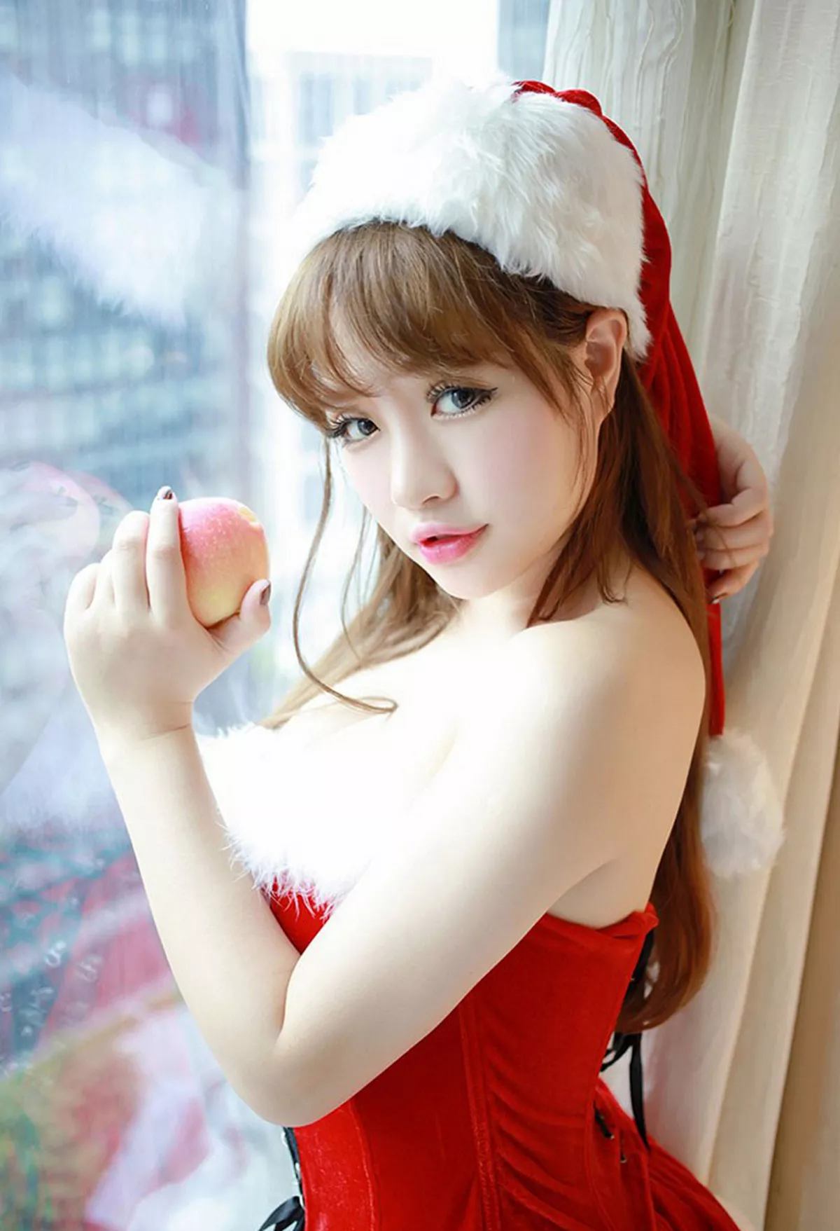 秀人集.com_[MFStar模范学院]Vol.070_嫩模徐cake泰国心愿旅拍白色蕾丝内衣秀美胸性感写真51P