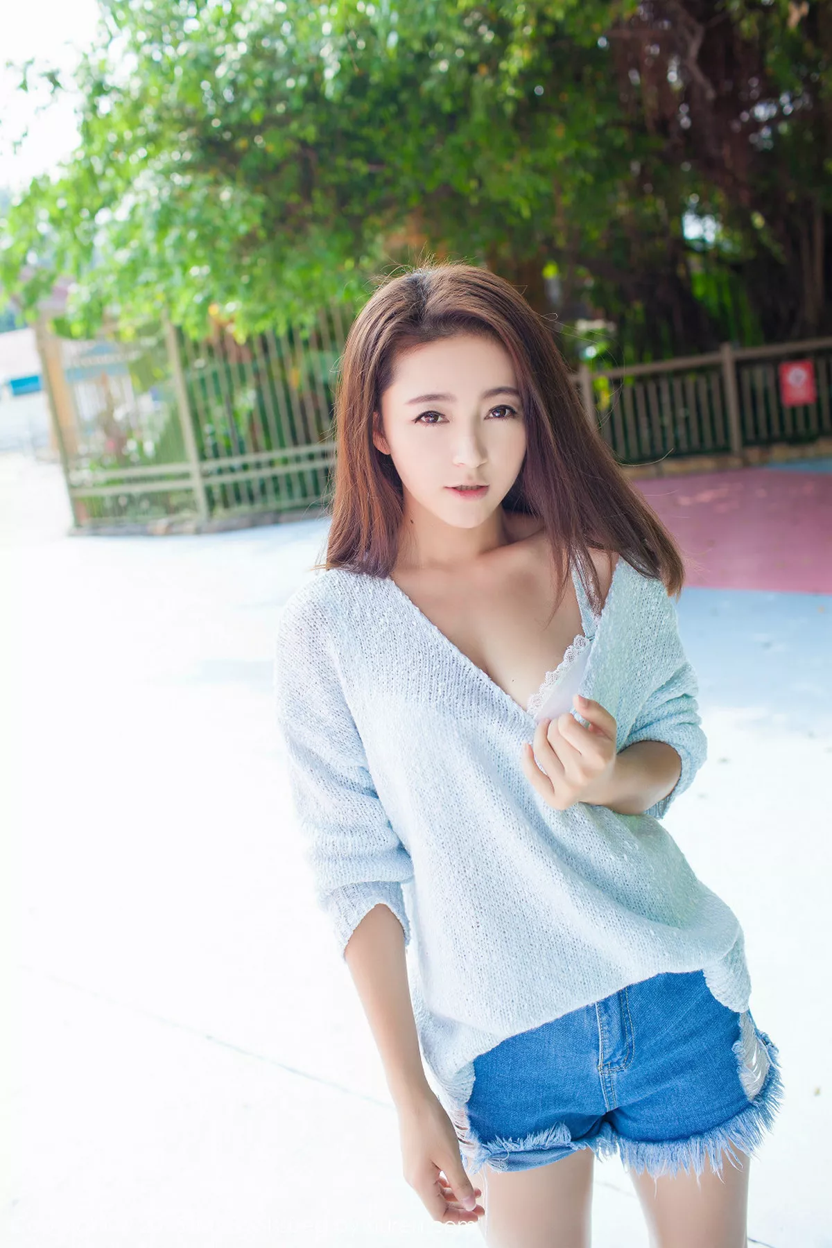 秀人集.com_[IMISS爱蜜社]Vol.049_嫩模夏茉GIGI蓝色齐逼牛仔热裤性感内衣完美诱惑写真47P