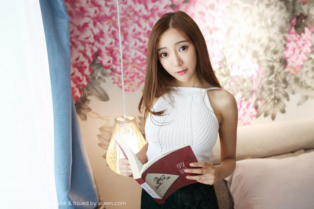 秀人集.com_[MyGirl美媛馆]Vol.312_嫩模王馨瑶yanni阳光美少女白色吊带衣配牛仔短裤性感写真47P