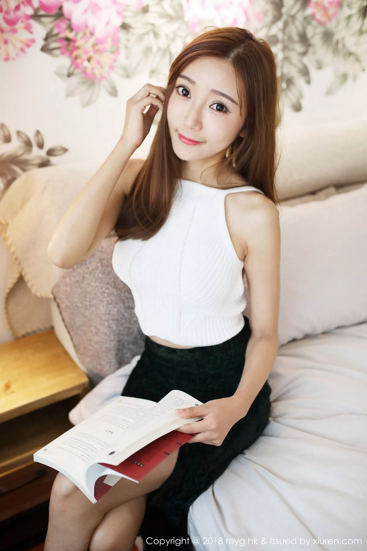 秀人集.com_[MyGirl美媛馆]Vol.312_嫩模王馨瑶yanni阳光美少女白色吊带衣配牛仔短裤性感写真47P