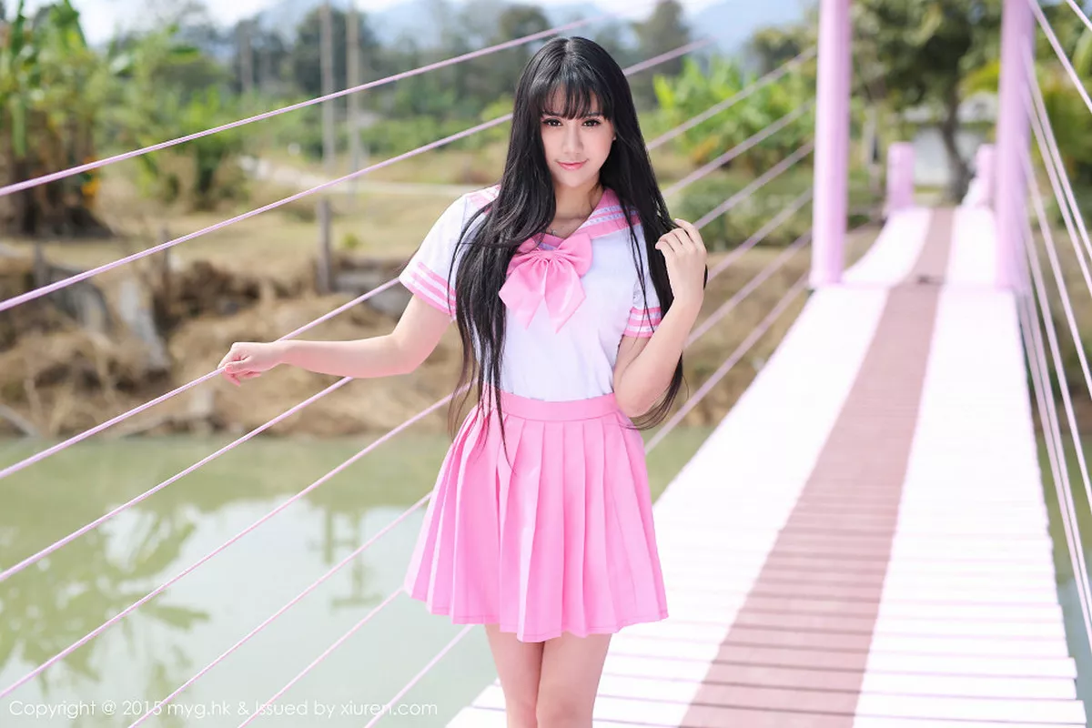 秀人集.com_[MyGirl美媛馆]Vol.099_嫩模杨晓青儿泰国旅拍白色吊带蕾丝袜诱惑翘臀写真61P