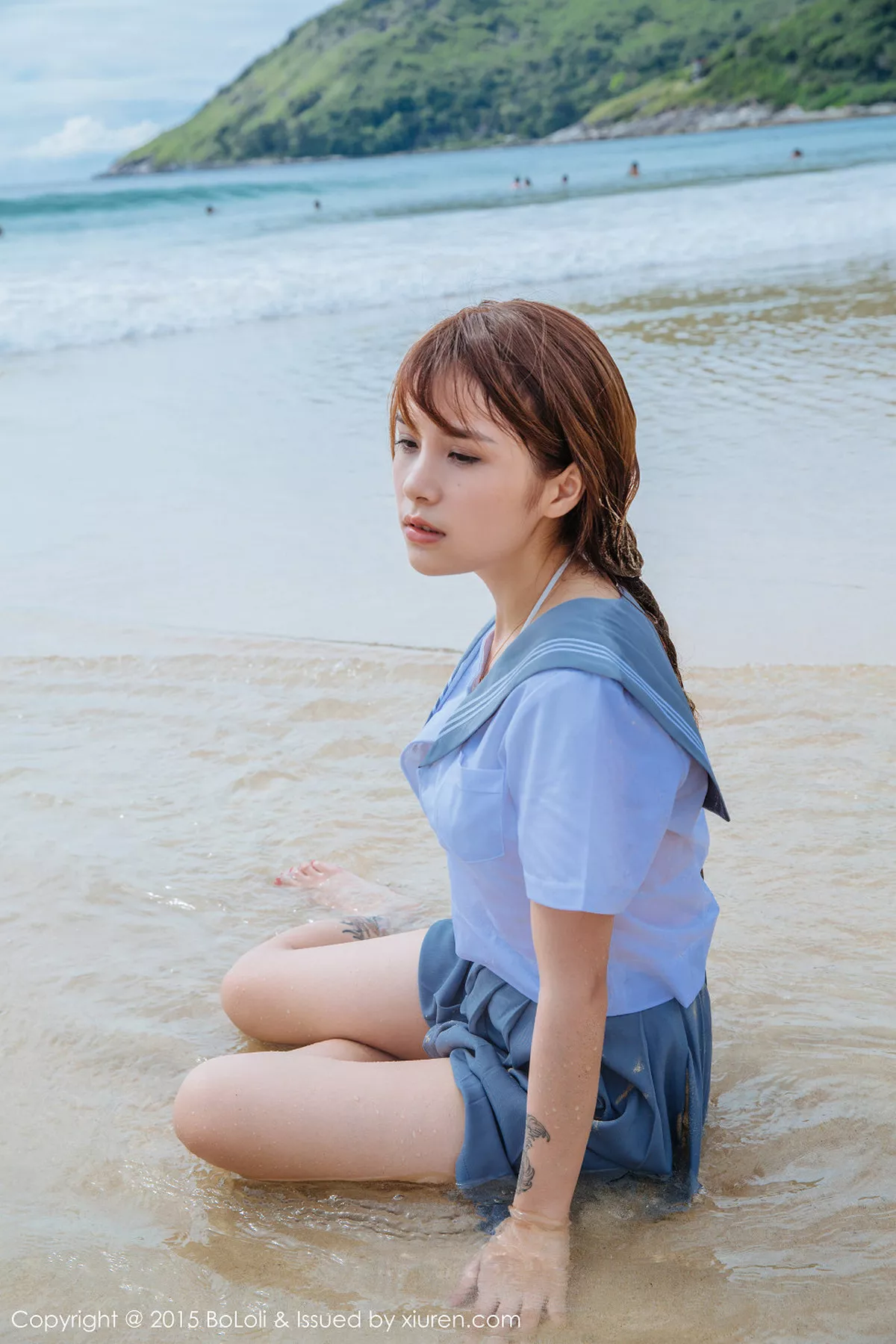 秀人集.com_[BoLoli波萝社]Vol.077_嫩模夏美酱普吉岛旅拍海边学生制服湿身诱惑写真46P