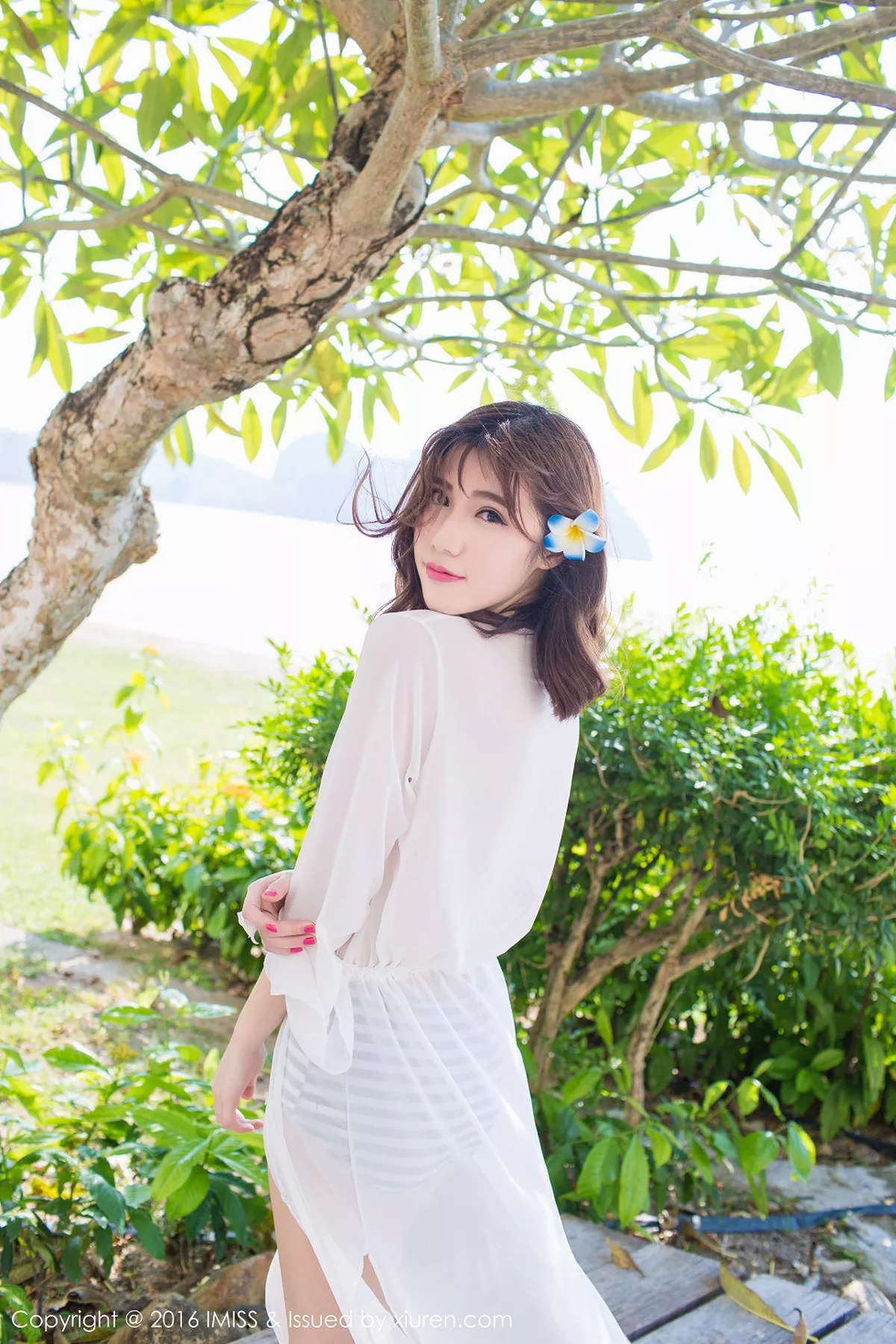 秀人集.com_[IMISS爱蜜社]Vol.083_嫩模Sandy陈天扬兰卡威旅拍性感比基尼完美身材写真51P