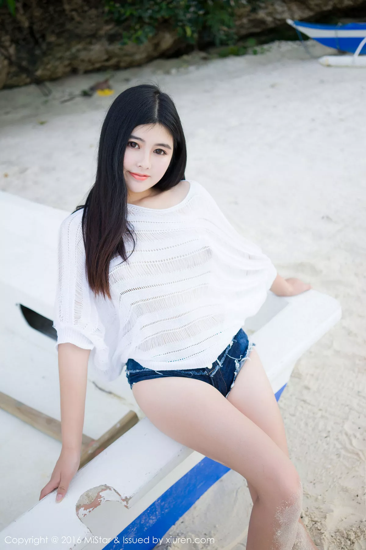 秀人集.com_[MiStar魅妍社]Vol.073_嫩模娜露Selena薄荷岛旅拍白色透视网衣秀豪乳写真60P