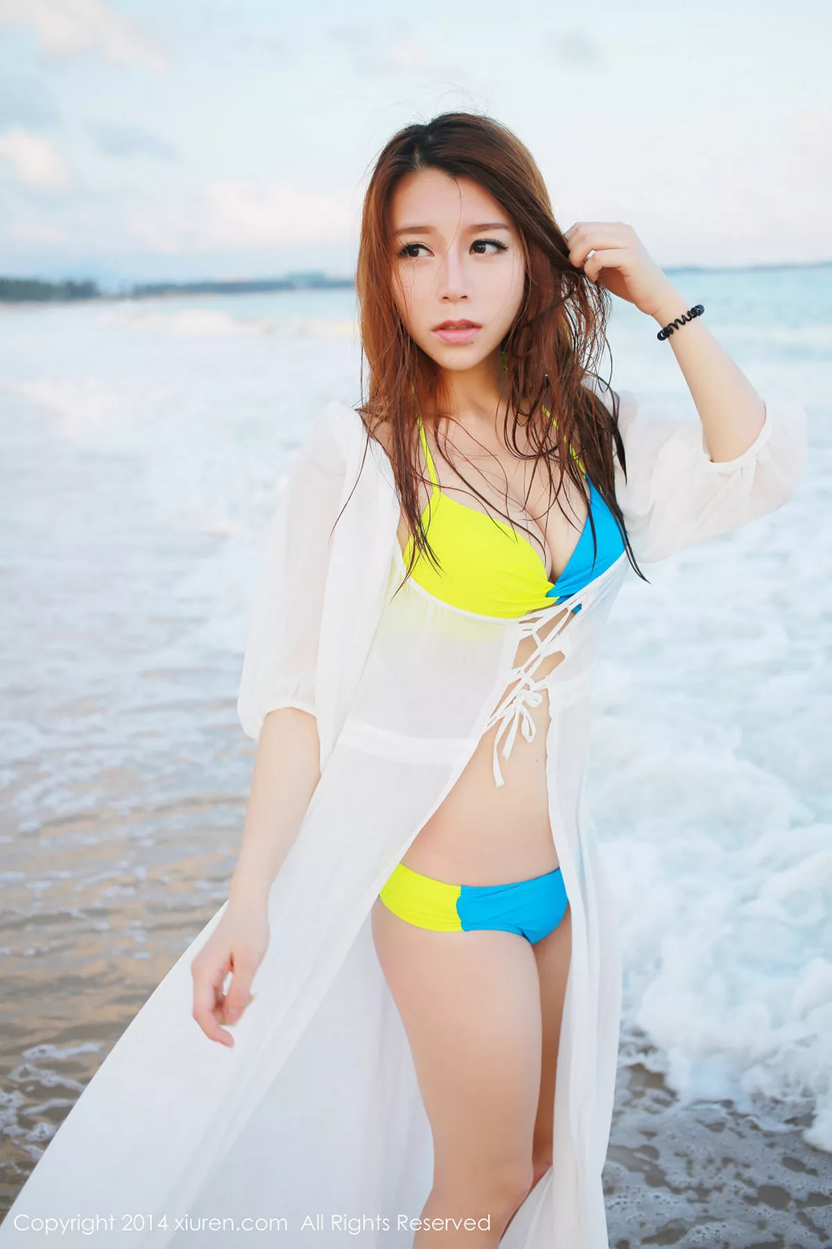 秀人集.com_[XiuRen秀人网]No.165_嫩模vetiver嘉宝贝儿三亚旅拍海边风情性感比基尼写真36P