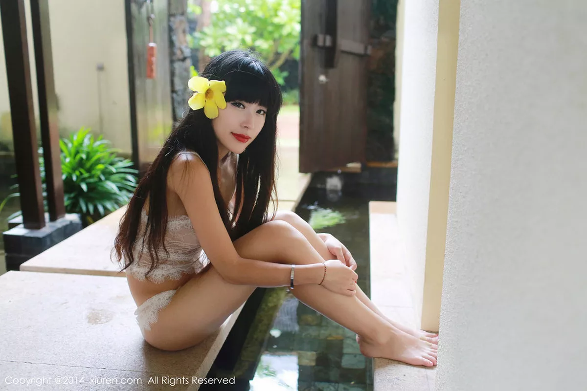 秀人集.com_[XiuRen秀人网]No.214_嫩模刘雪妮Verna白色蕾丝情趣内衣透视秀美乳诱惑写真46P