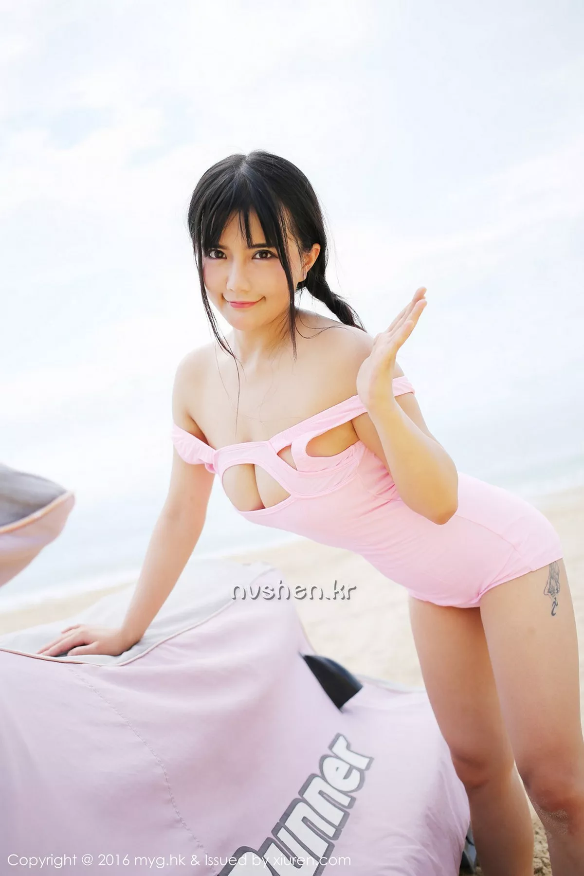 秀人集.com_[MyGirl美媛馆]Vol.230_巨乳嫩模崔乖艺性感花色比基尼童颜巨乳诱惑写真54P