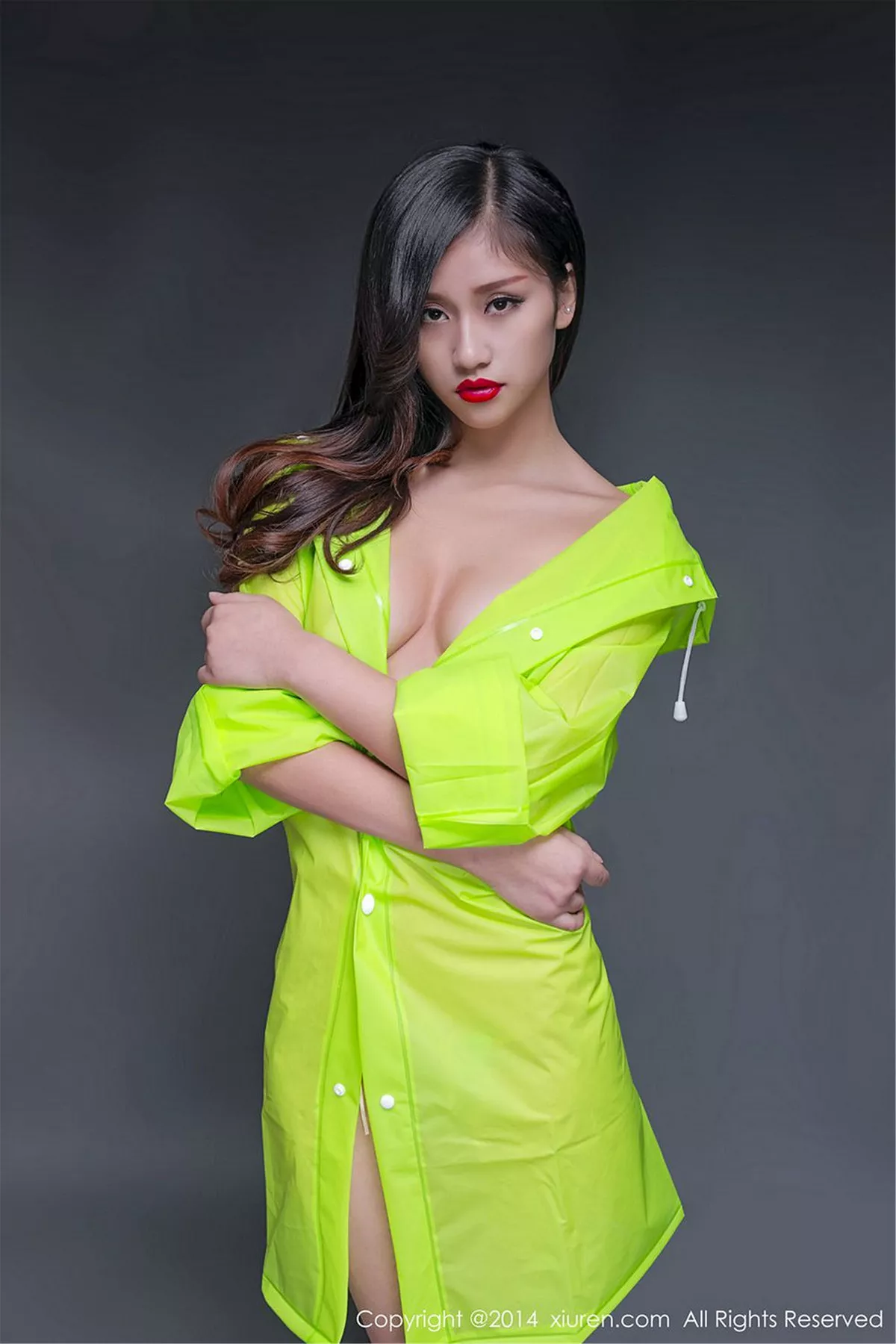 秀人集.com_[XiuRen秀人网]No.264_秀发美女嫩模史雨姐姐居家私房火辣美体真空诱惑写真50P