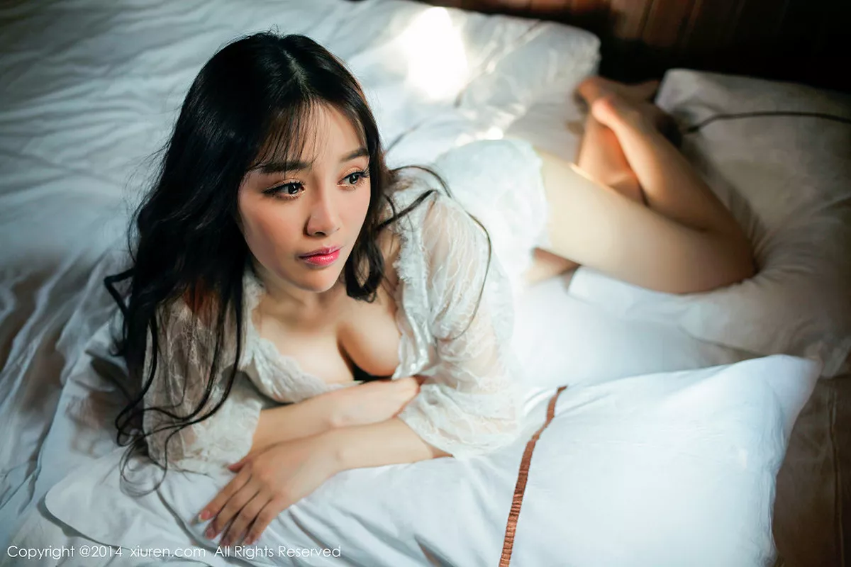 秀人集.com_[XiuRen秀人网]No.225_白嫩美少妇高溜MilkCat居家私房内衣完美身材性感写真89P