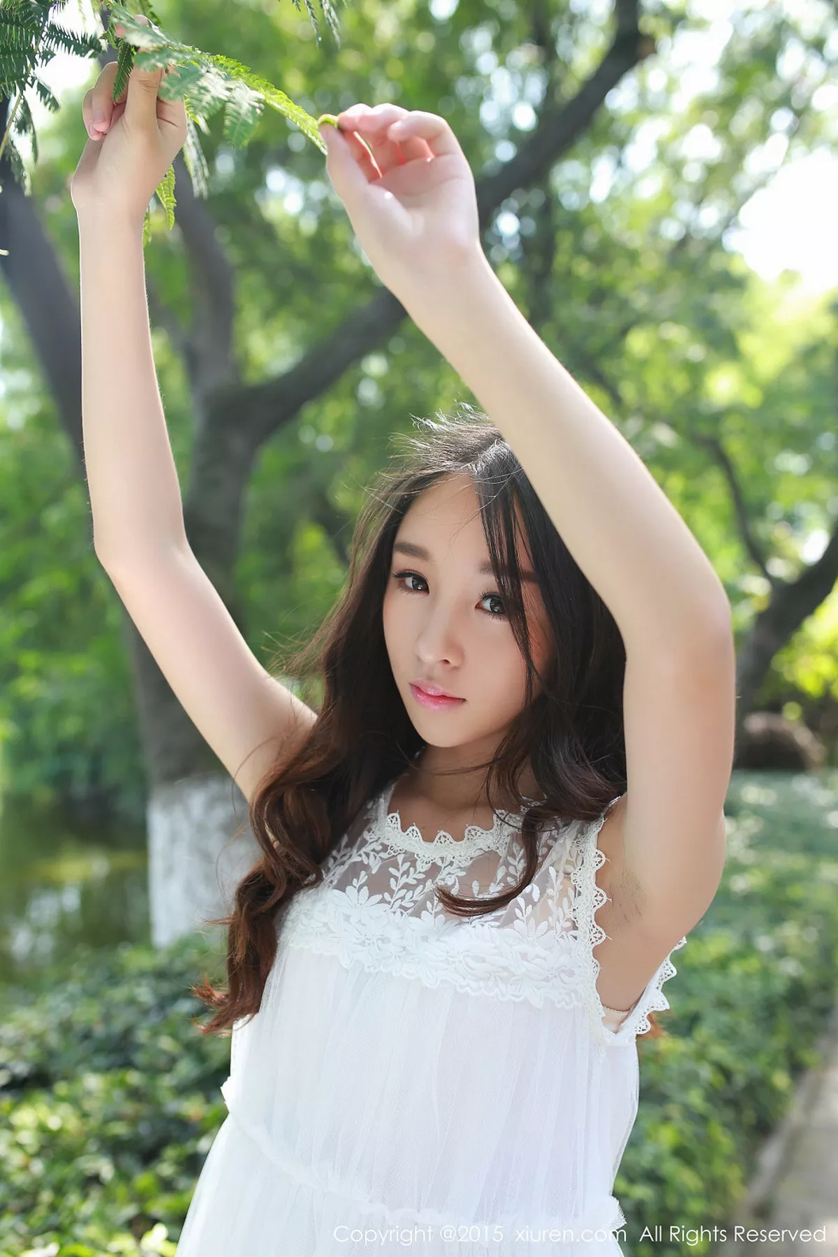 秀人集.com_[XiuRen秀人网]No.371_清纯妹子梓萱Crystal脱白色连身裙秀性感内衣写真45P