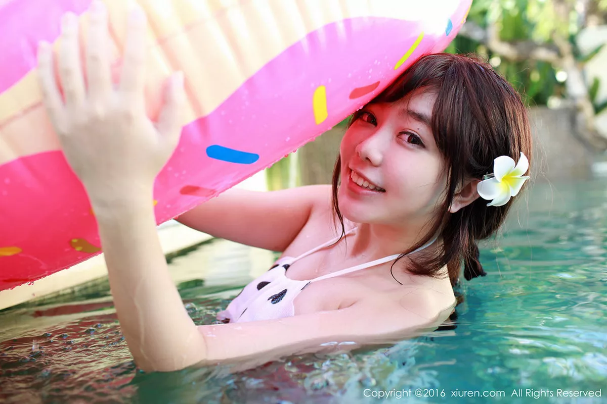 秀人集.com_[XiuRen秀人网]No.470_嫩模刘飞儿Faye巴厘岛性感比基尼傲人胸器完美诱惑写真50P