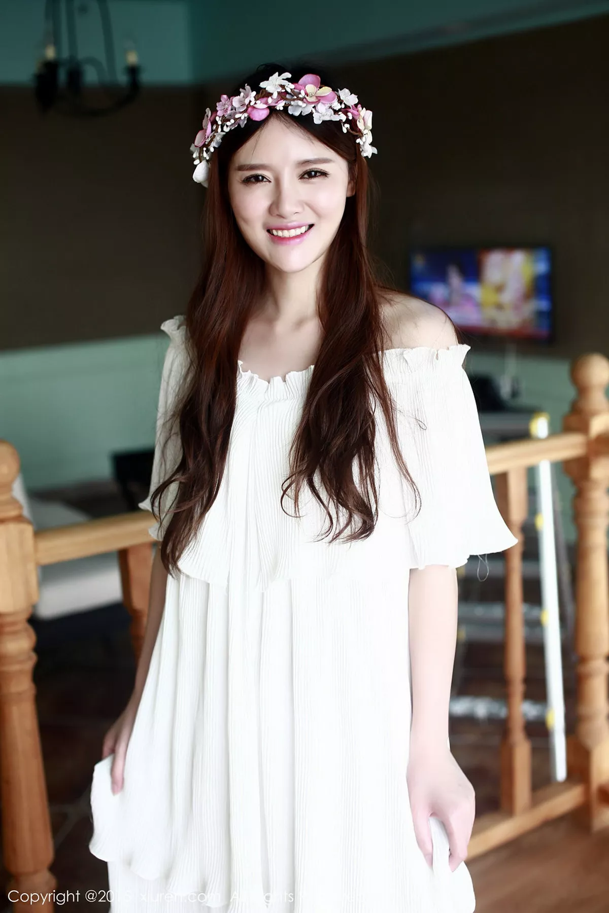 秀人集.com_[XiuRen秀人网]No.376_嫩模高溜MilkCat清新白嫩连身裙+性感爆乳装写真120P