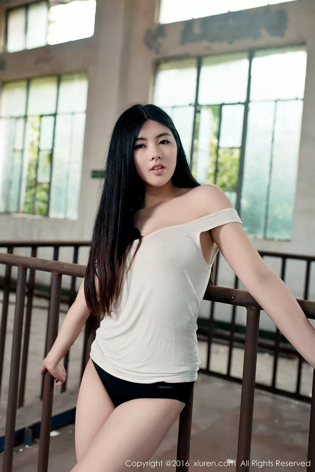 秀人集.com_[XiuRen秀人网]No.518_巨乳嫩模娜露Selena性感黑色内衣日系清新迷人写真52P