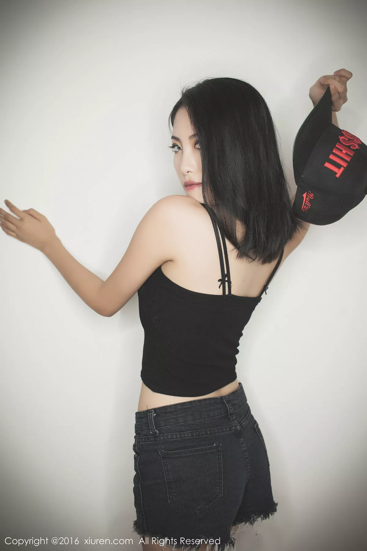 秀人集.com_[XiuRen秀人网]No.617_嫩模BOBO_xk牛仔热裤秀完美身材狐媚双眼冷艳迷人写真49P