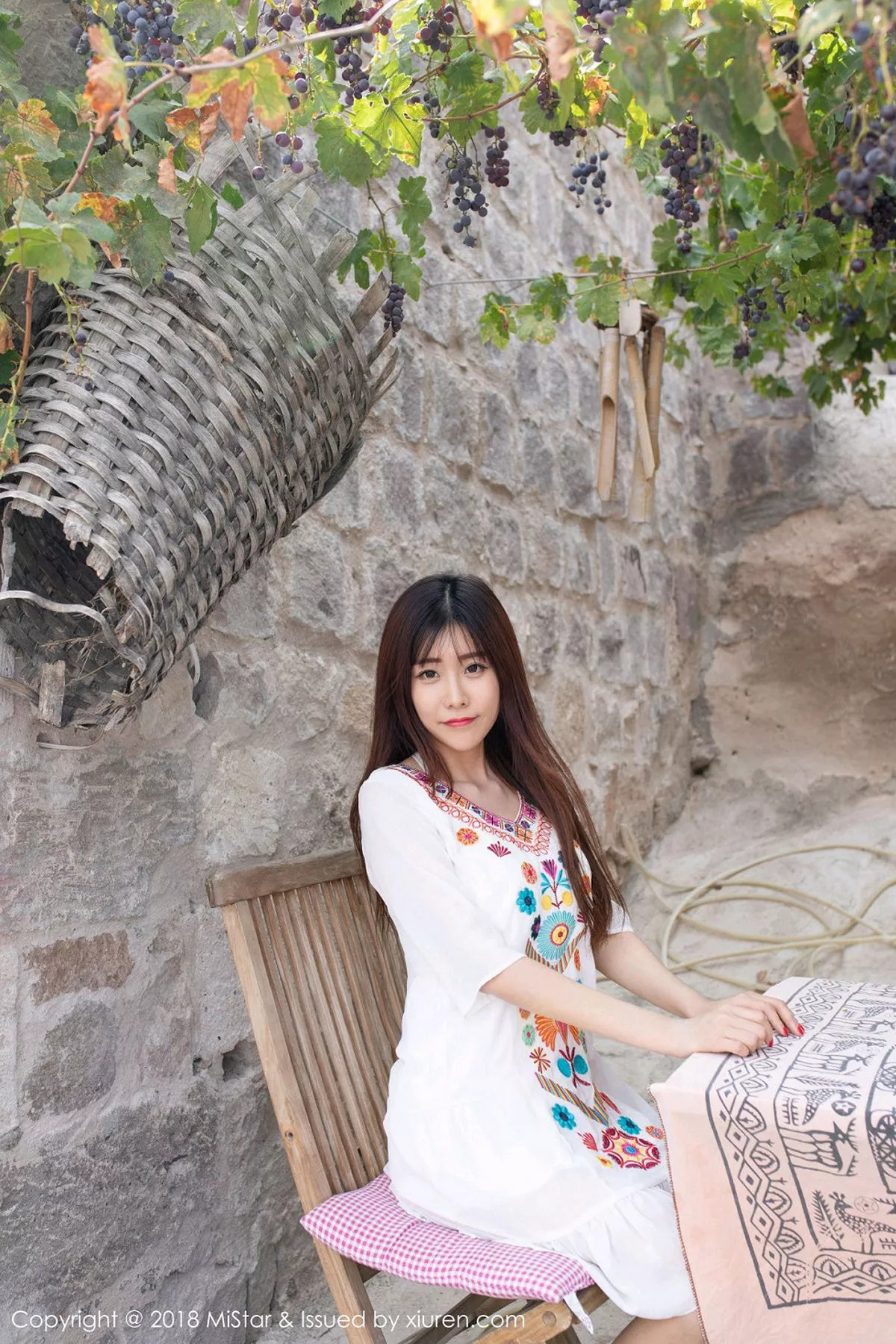 秀人集.com_[MiStar魅妍社]Vol.242_嫩模小熊猫Panda土耳其旅拍户外性感比基尼秀完美身材写真40P