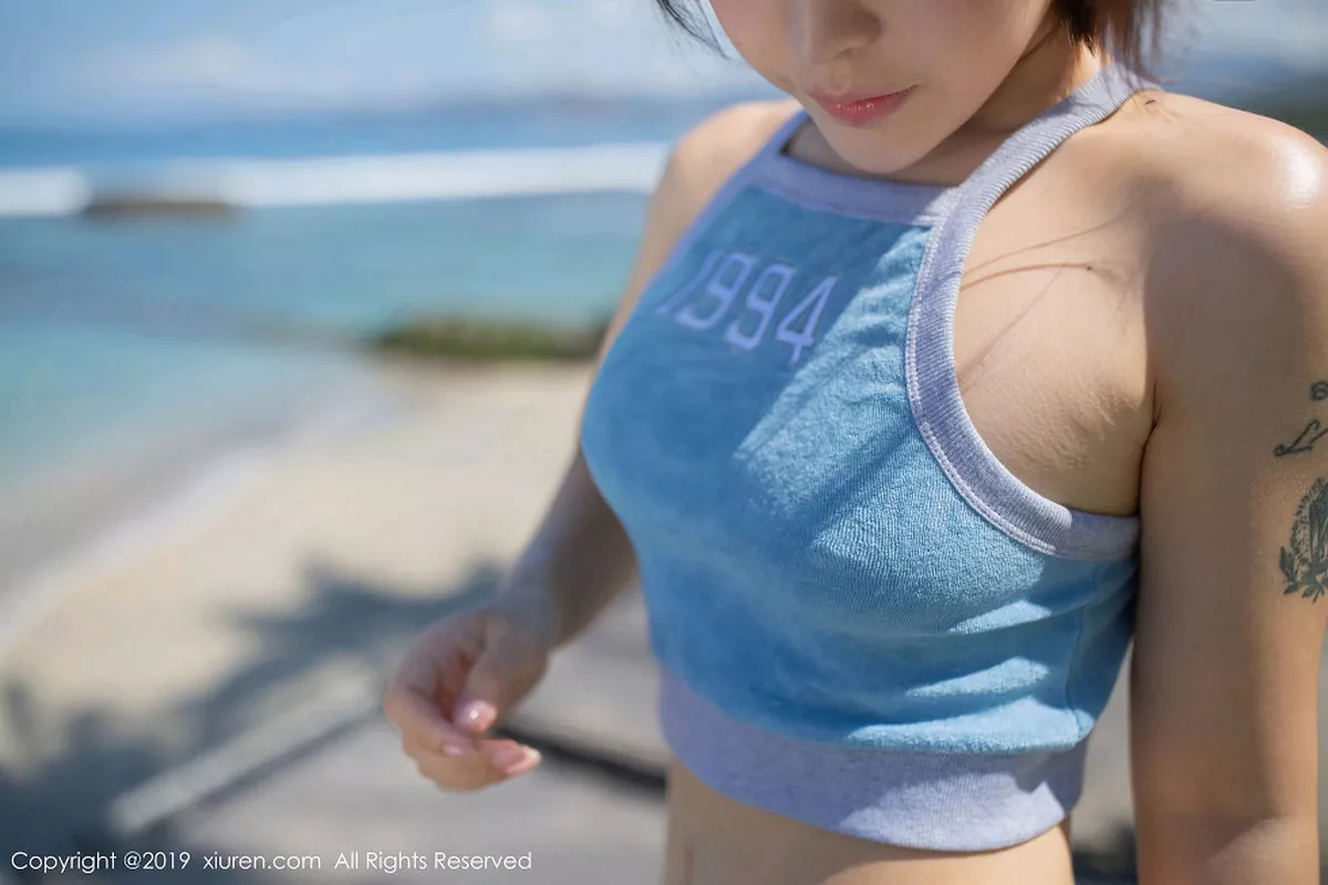 秀人集.com_[XiuRen秀人网]No.1612_女神Evelyn艾莉巴厘岛旅拍性感激凸内衣+真空婚纱诱惑写真90P