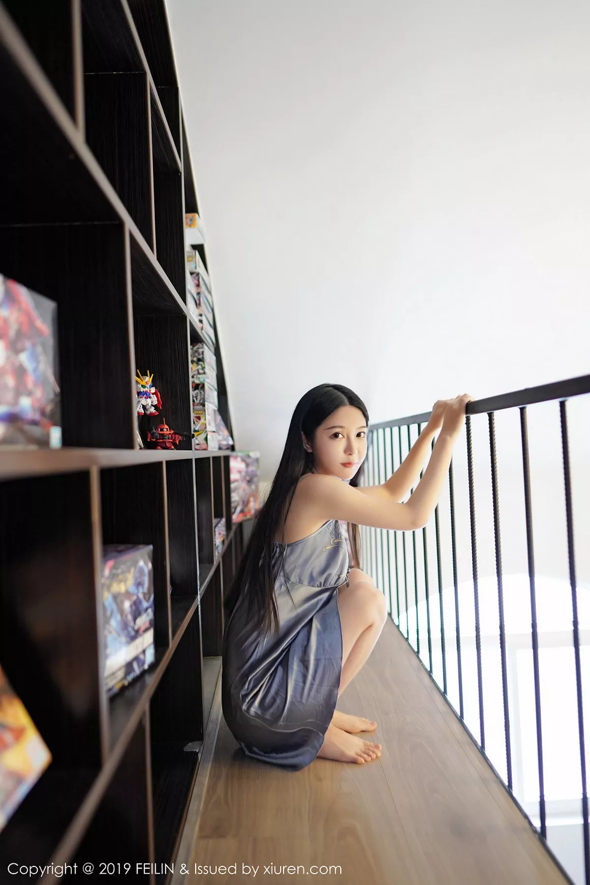 秀人集.com_[FeiLin嗲囡囡]Vol.207_嫩模luna张静燕私房性感内衣系列秀苗条身材甜美迷人写真51P