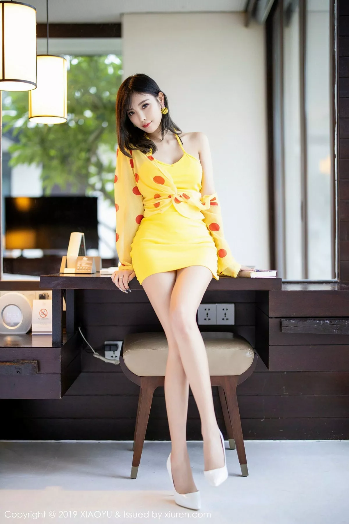 秀人集.com_[XiaoYu画语界]Vol.204_女神杨晨晨sugar心愿旅拍私房黄色吊带裙半脱诱惑写真58P