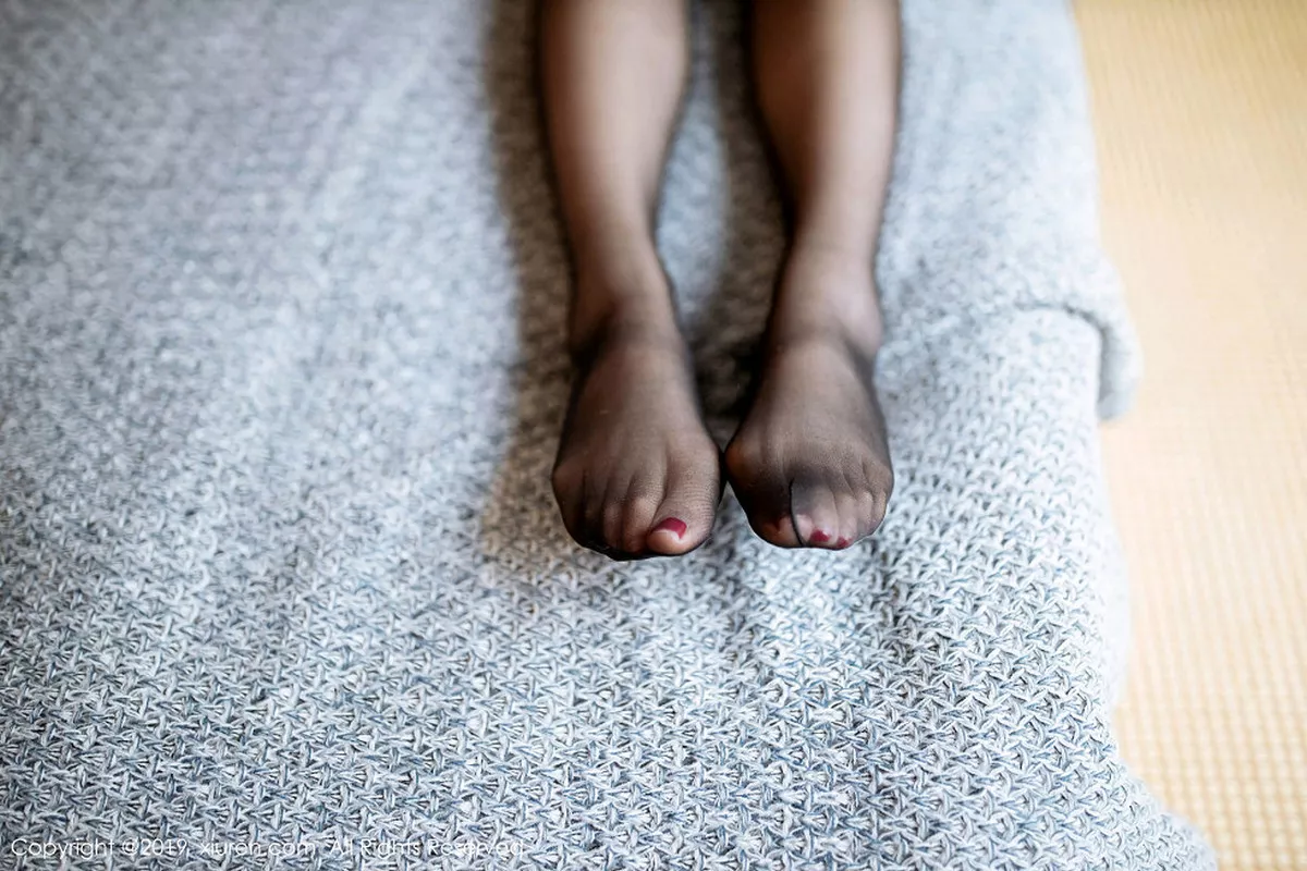 秀人集.com_[XiuRen秀人网]No.1808_女神Angela小热巴私房猫耳装黑色高叉内衣配黑丝袜诱人写真65P