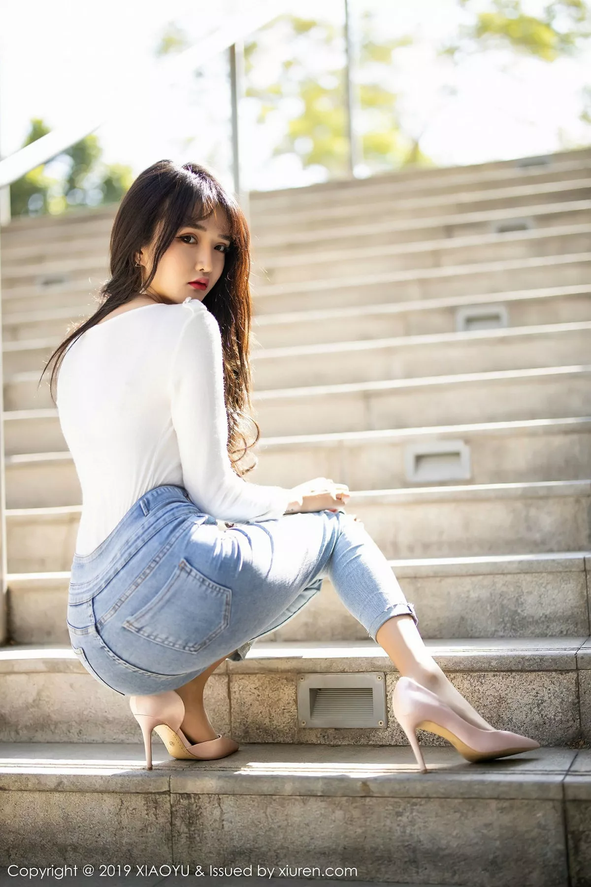 秀人集.com_[XiaoYu画语界]Vol.212_嫩模Miko酱吖私房脱紧身牛仔裤露超薄肉丝撩人诱惑写真108P