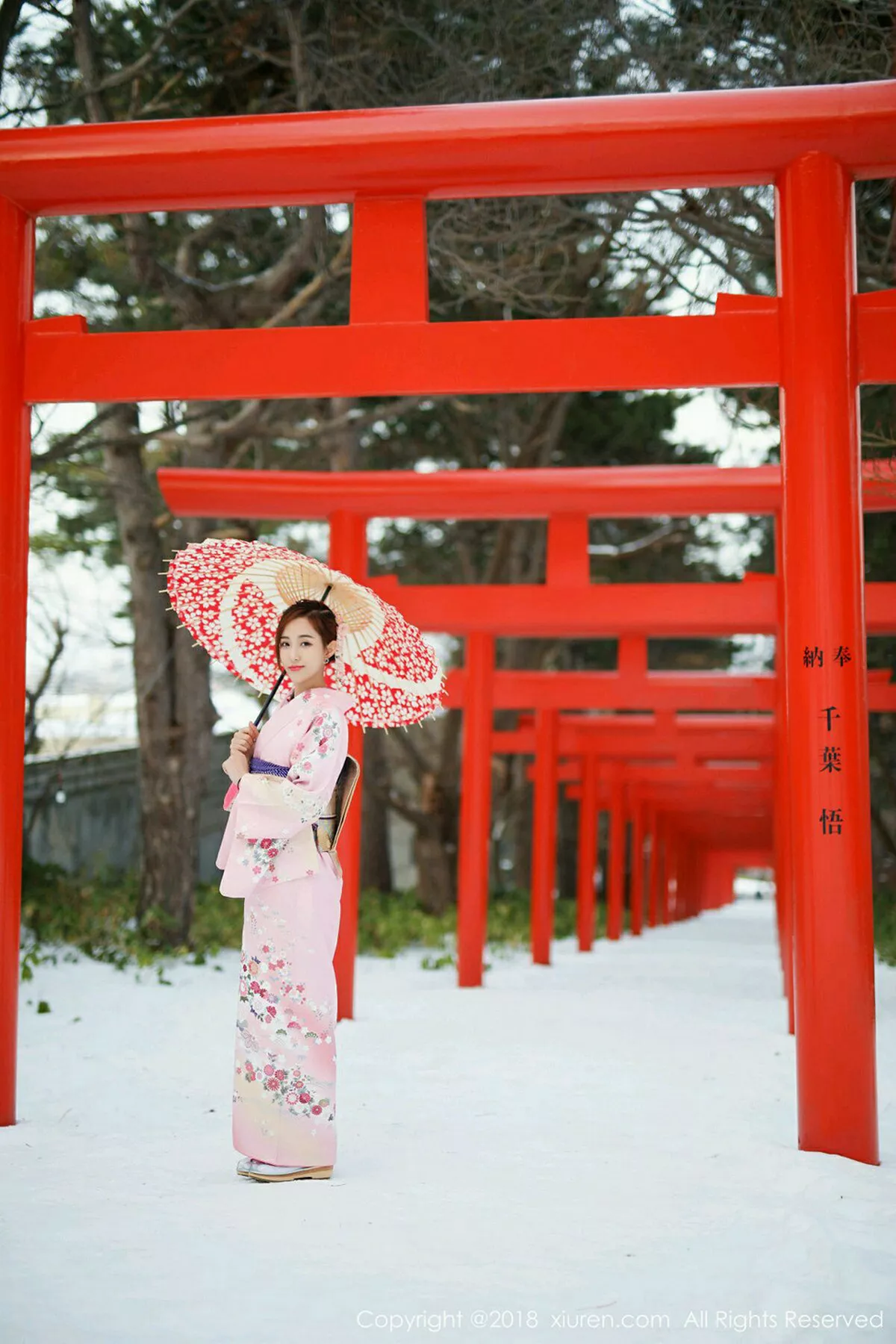 秀人集.com_[XiuRen秀人网]No.1228_美女猫宝北海道旅拍粉色和服+粉色比基尼惹火诱惑写真49P