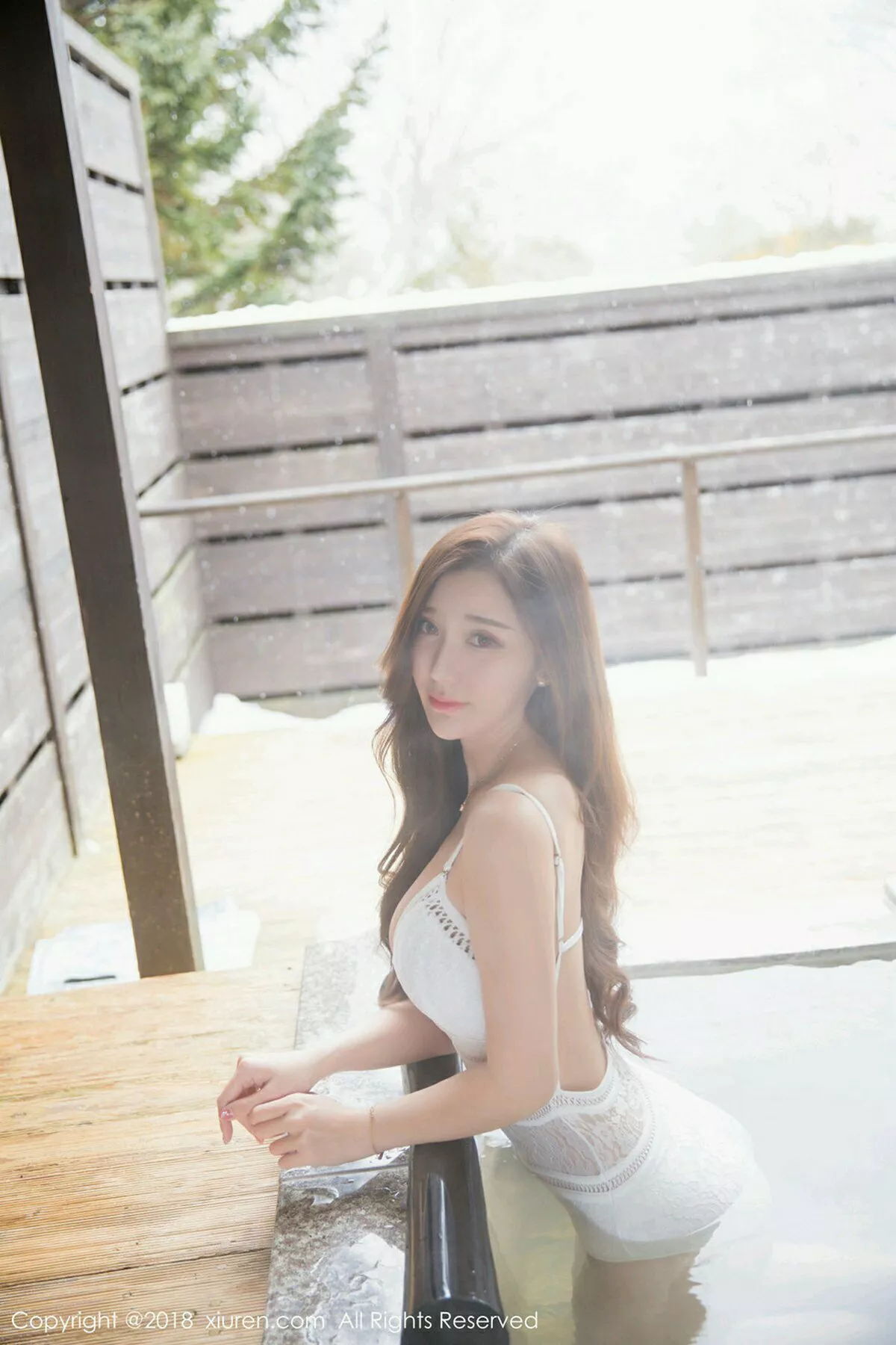 秀人集.com_[XiuRen秀人网]No.1236_女神淼淼萌萌哒北海道旅拍白色连体内衣温泉湿身诱惑写真59P