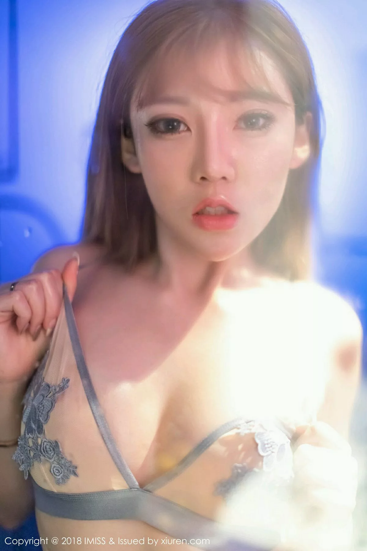 秀人集.com_[IMISS爱蜜社]Vol.307_嫩模萌汉药bab私房浴室里脱内衣露傲人豪乳极致诱惑写真36P