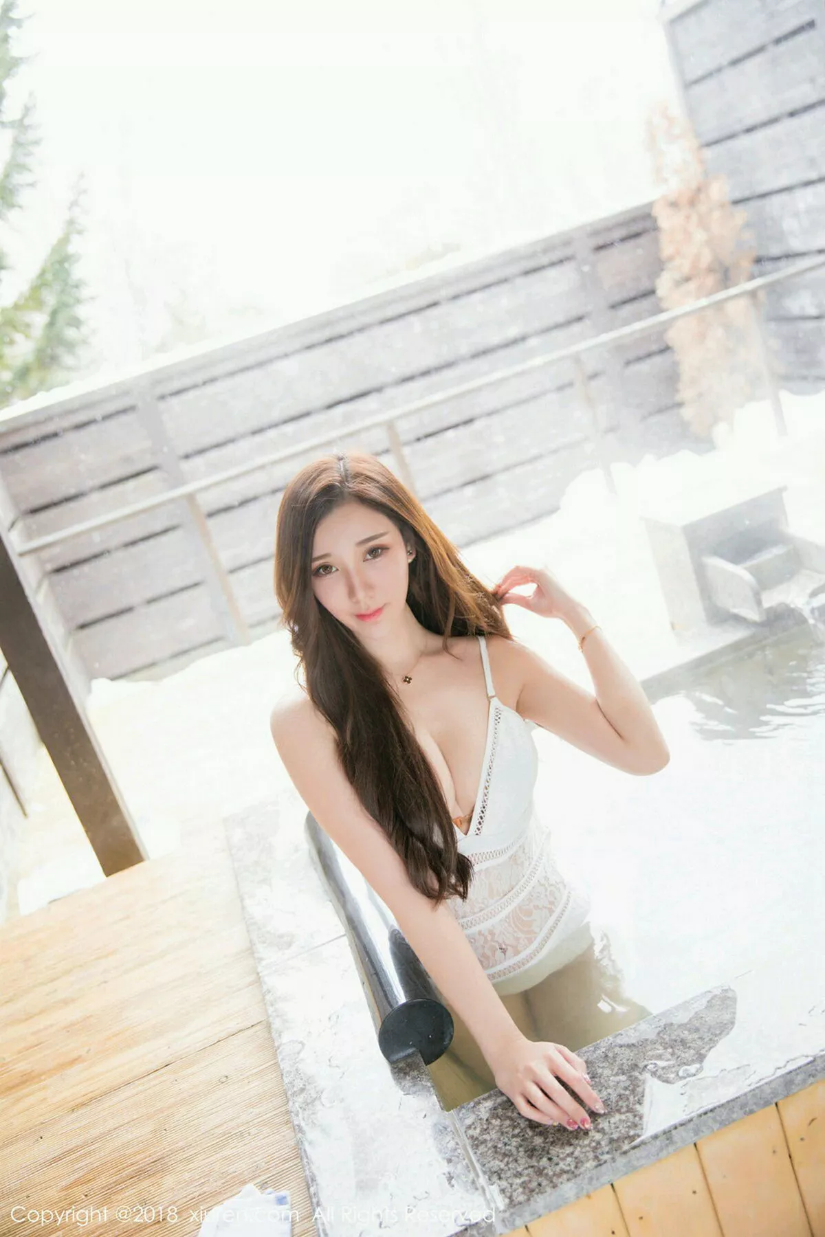 秀人集.com_[XiuRen秀人网]No.1236_女神淼淼萌萌哒北海道旅拍白色连体内衣温泉湿身诱惑写真59P