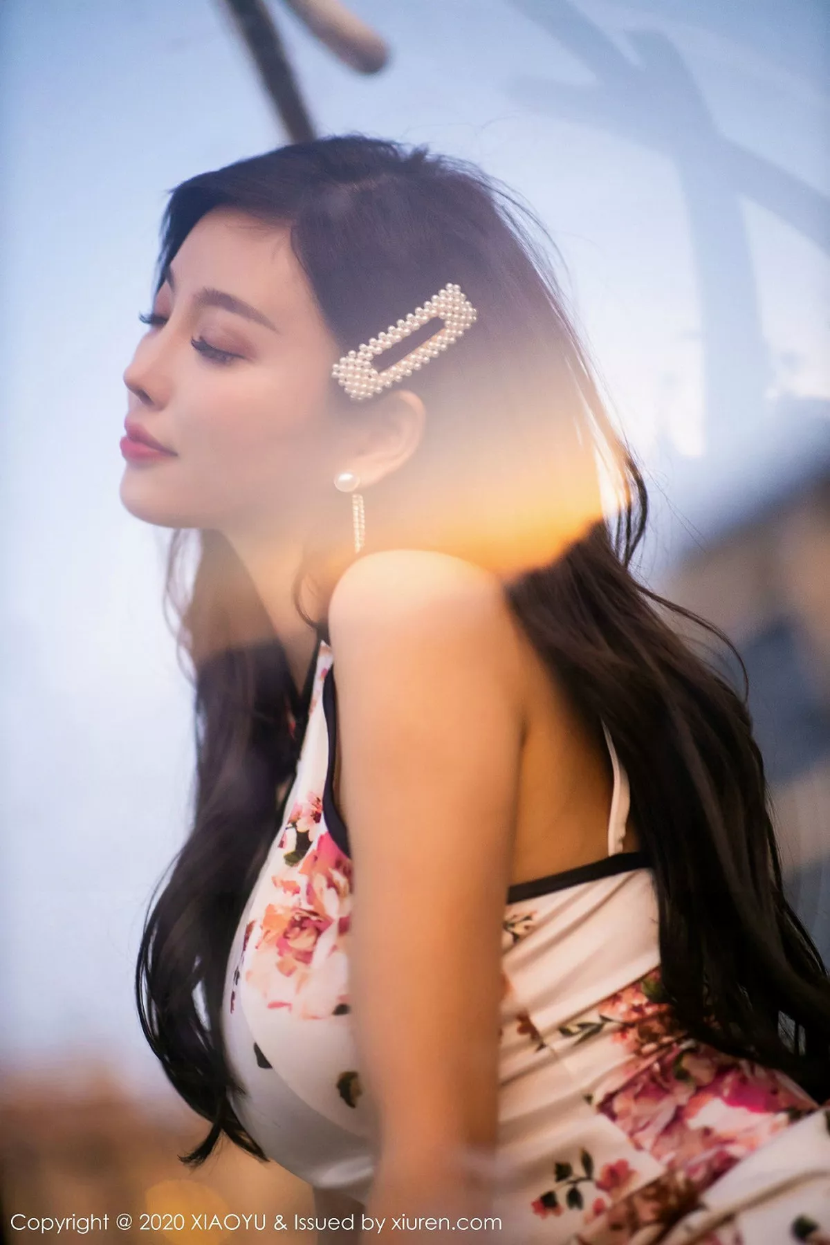 秀人集.com_[XiaoYu画语界]Vol.233_女神杨晨晨室外性感古韵旗袍配超薄肉丝秀美臀玉足诱惑写真140P