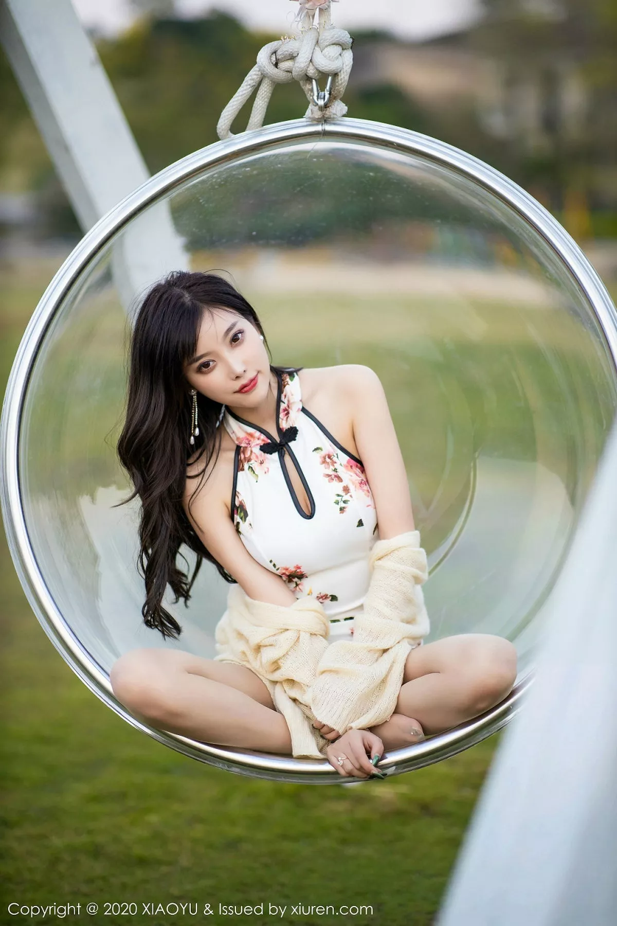 秀人集.com_[XiaoYu画语界]Vol.233_女神杨晨晨室外性感古韵旗袍配超薄肉丝秀美臀玉足诱惑写真140P