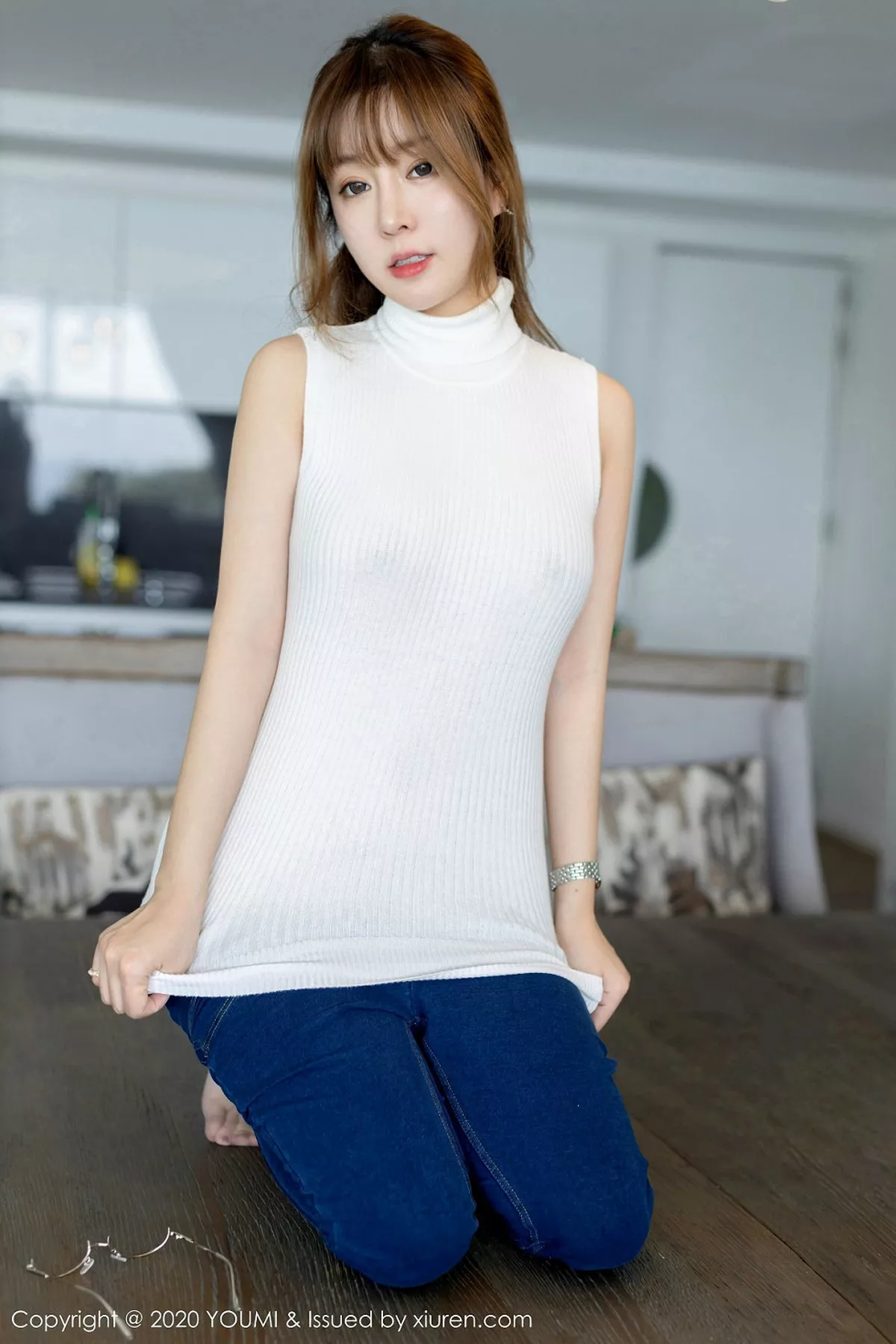 秀人集.com_[YouMi尤蜜荟]Vol.407_女神王雨纯普吉岛旅拍白色抹胸内衣露豪乳半球诱惑写真80P