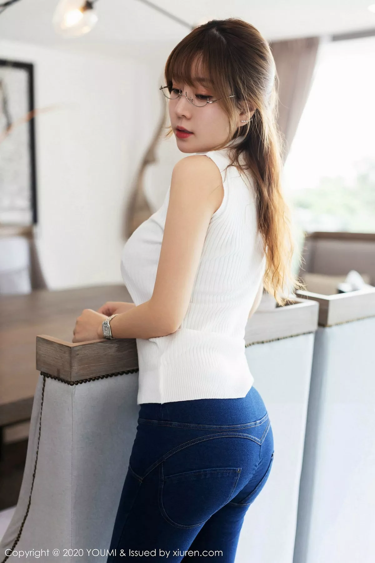 秀人集.com_[YouMi尤蜜荟]Vol.407_女神王雨纯普吉岛旅拍白色抹胸内衣露豪乳半球诱惑写真80P