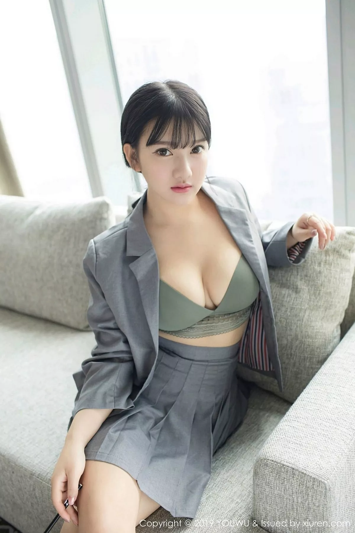 秀人集.com_[YouWu尤物馆]Vol.138_巨乳嫩模小尤奈私房黑色高叉连体内衣秀傲人豪乳诱惑写真59P