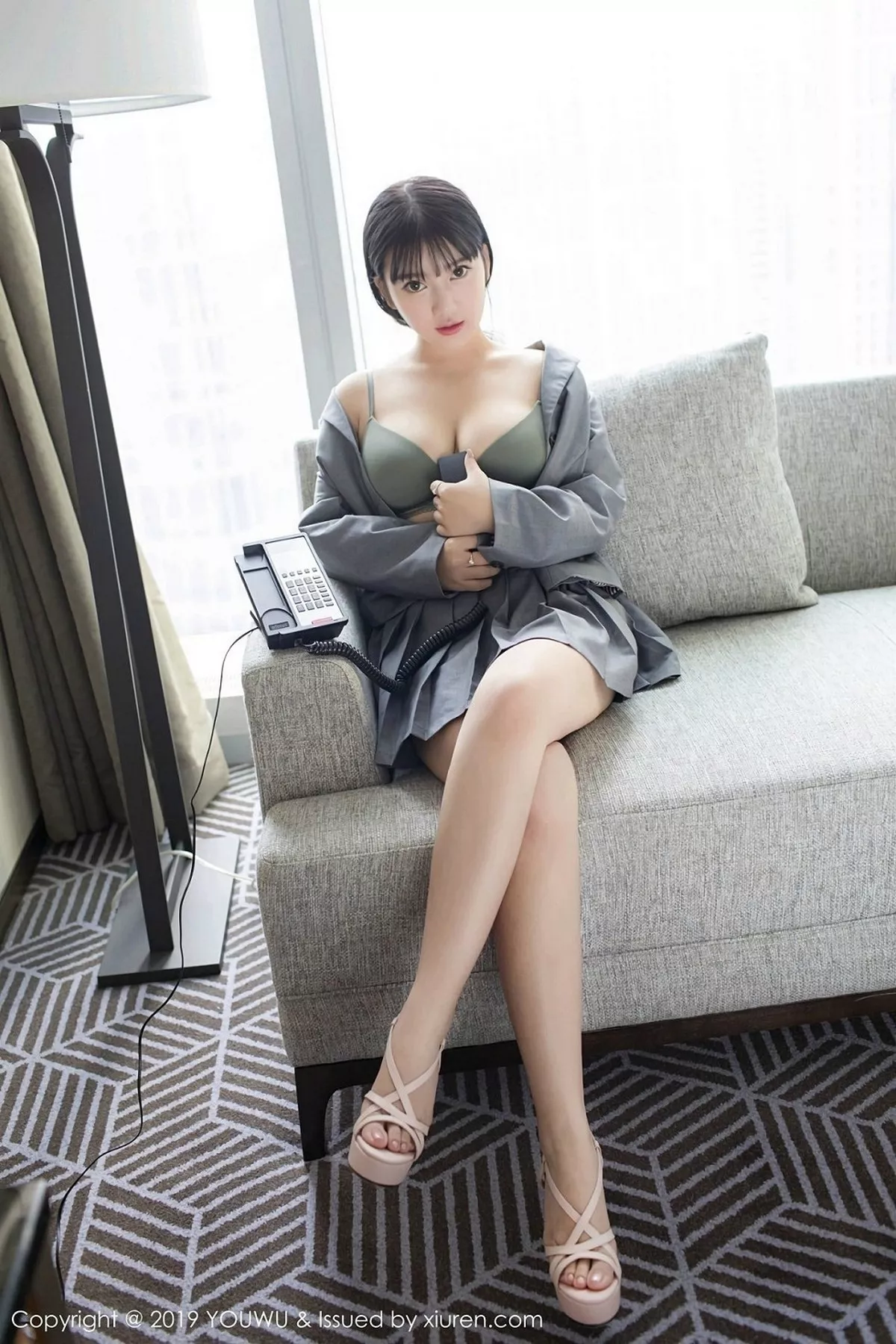 秀人集.com_[YouWu尤物馆]Vol.138_巨乳嫩模小尤奈私房黑色高叉连体内衣秀傲人豪乳诱惑写真59P