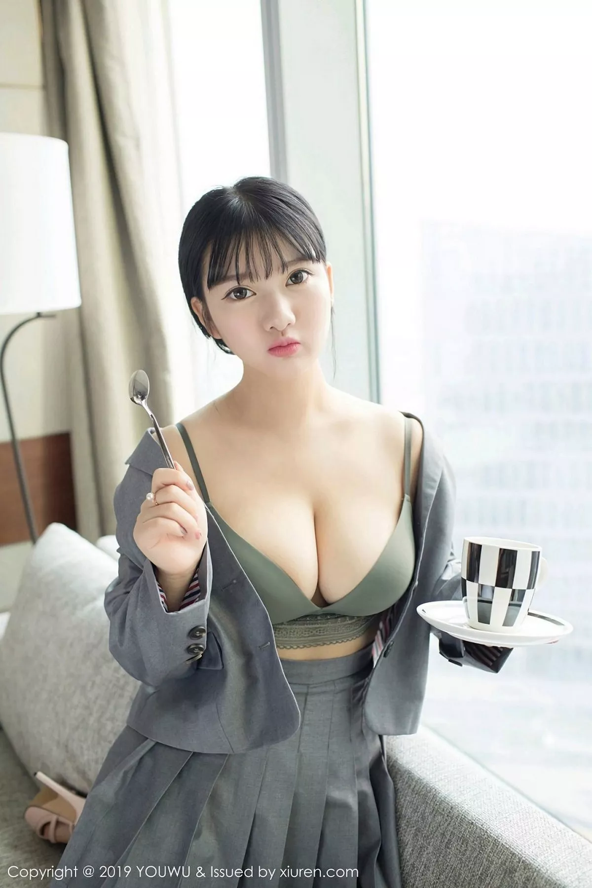 秀人集.com_[YouWu尤物馆]Vol.138_巨乳嫩模小尤奈私房黑色高叉连体内衣秀傲人豪乳诱惑写真59P