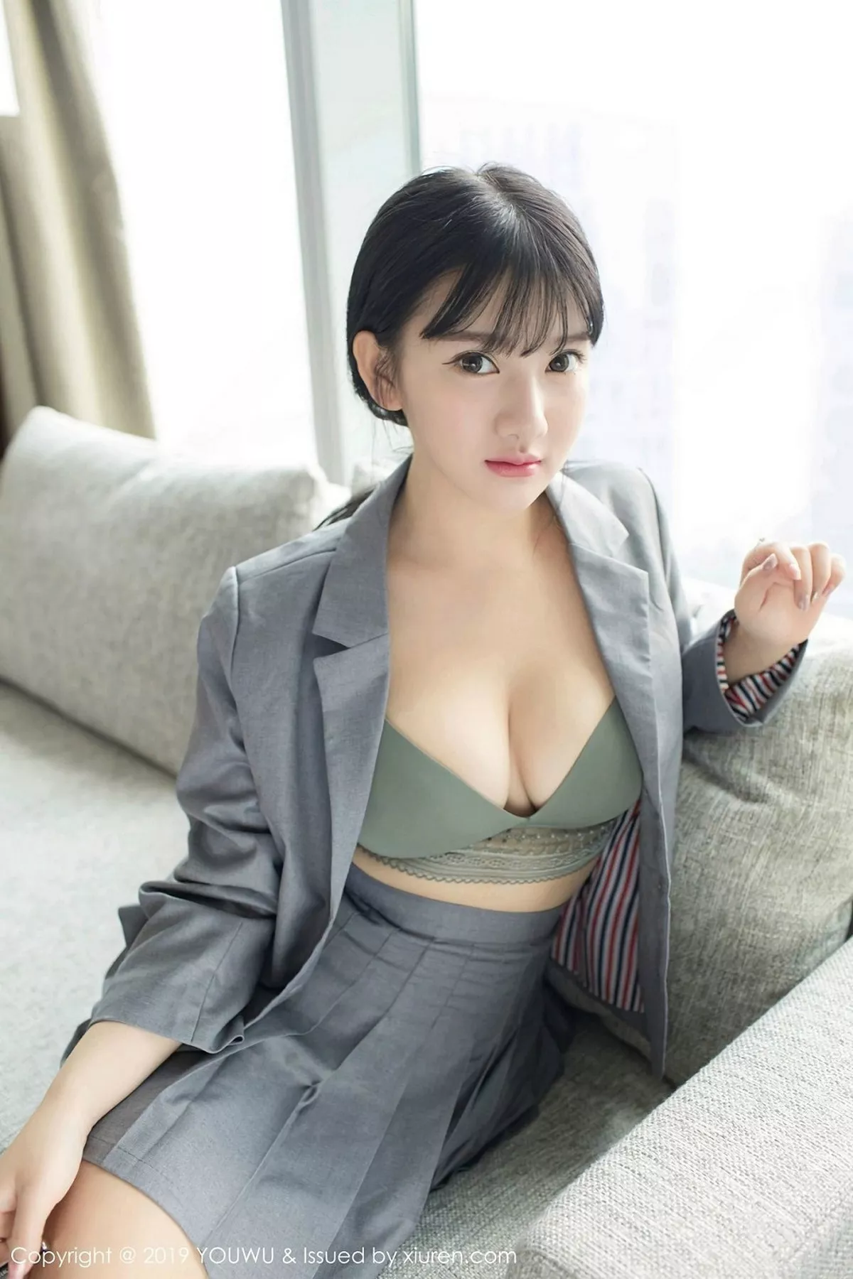 秀人集.com_[YouWu尤物馆]Vol.138_巨乳嫩模小尤奈私房黑色高叉连体内衣秀傲人豪乳诱惑写真59P