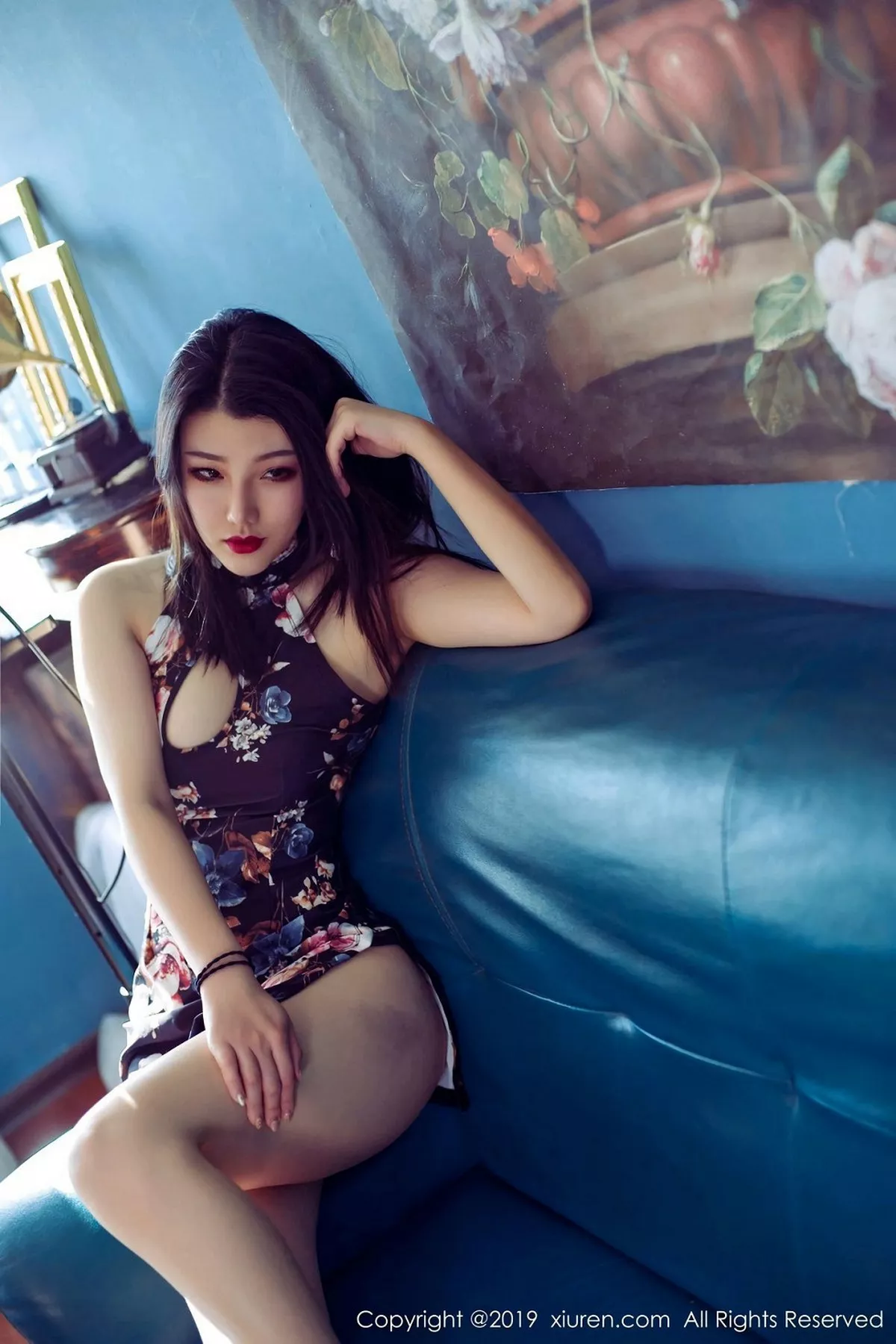 秀人集.com_[XiuRen秀人网]No.1379_嫩模糯糯Nn私房短款包胸暗色旗袍+日系体操服撩人诱惑写真45P