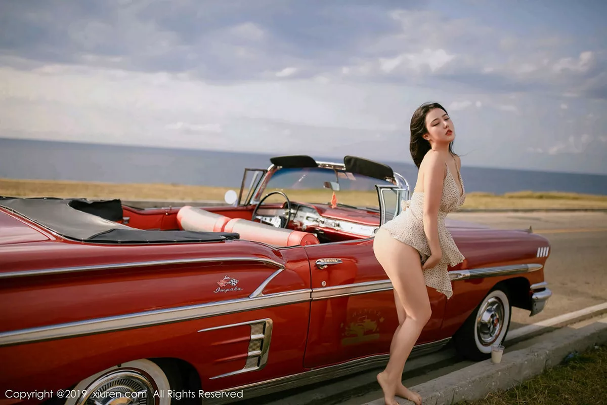 秀人集.com_[XiuRen秀人网]No.1463_女神Manuela玛鲁娜心愿旅拍香车大胆露出火辣翘臀诱惑写真61P