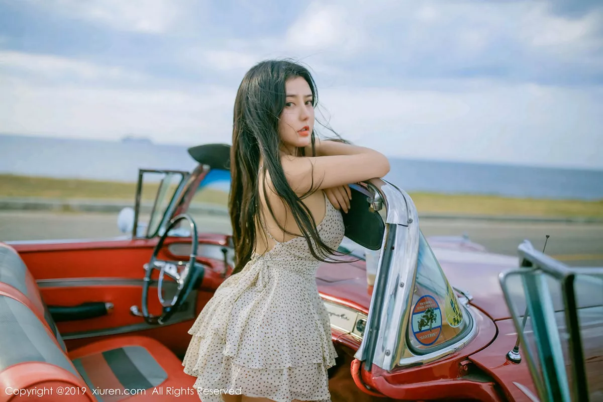 秀人集.com_[XiuRen秀人网]No.1463_女神Manuela玛鲁娜心愿旅拍香车大胆露出火辣翘臀诱惑写真61P