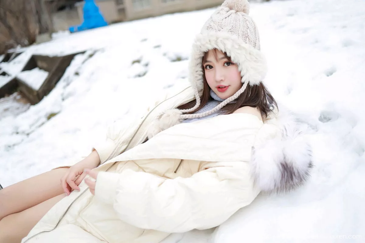 秀人集.com_[MFStar模范学院]Vol.262_嫩模恩率babe北海道旅拍雪地性感开背毛衣诱惑写真50P