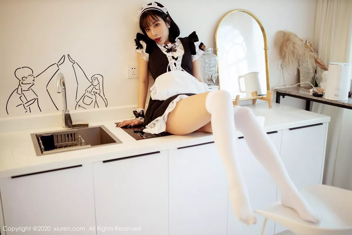 秀人集.com_[XiuRen秀人网]No.2008_嫩模陈小喵私房情趣女仆装半脱蕾丝内裤秀翘臀极致诱惑写真64P