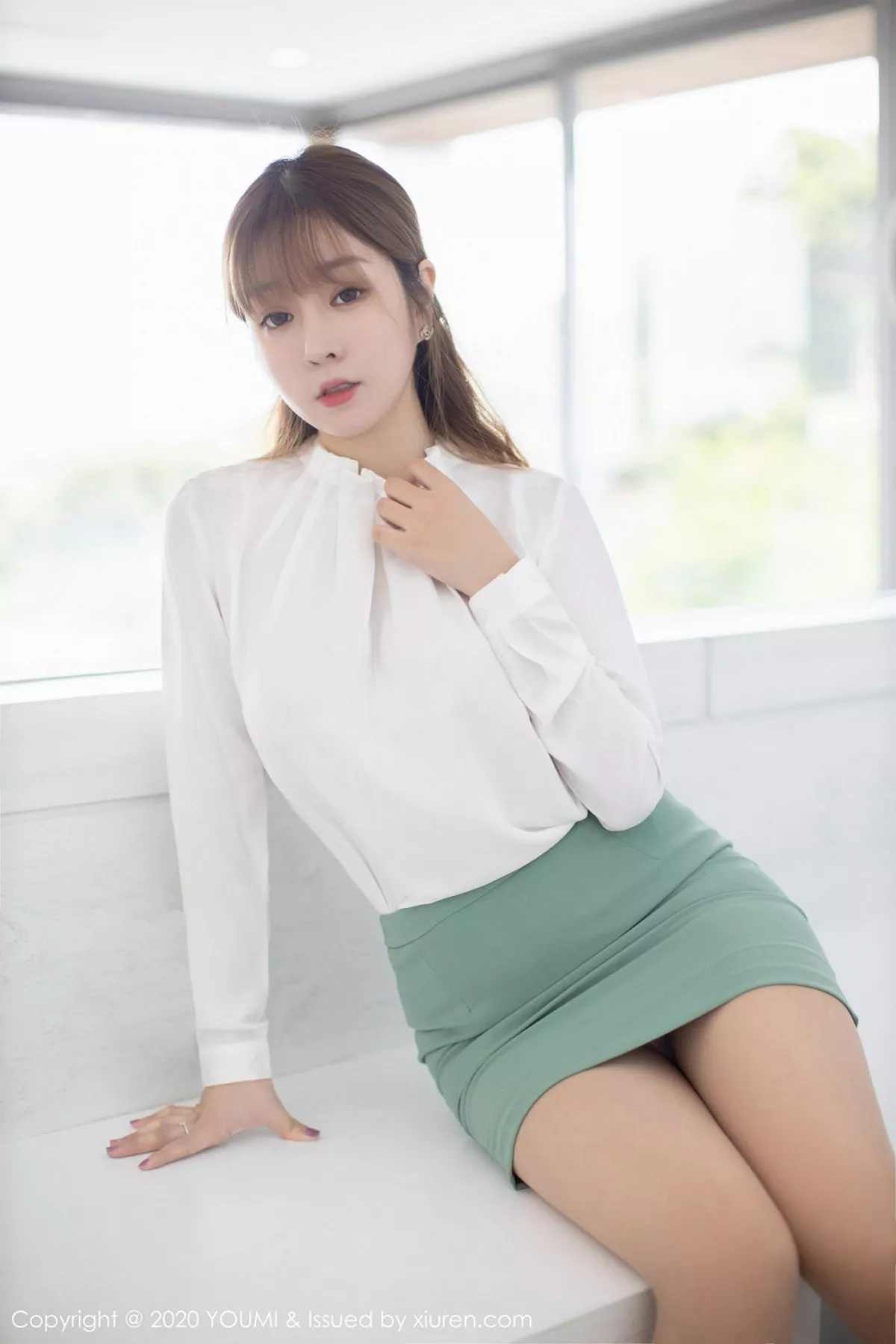 秀人集.com_[YouMi尤蜜荟]Vol.412_女神王雨纯普吉岛旅拍女管家剧情全裸上身露豪乳诱惑写真112P