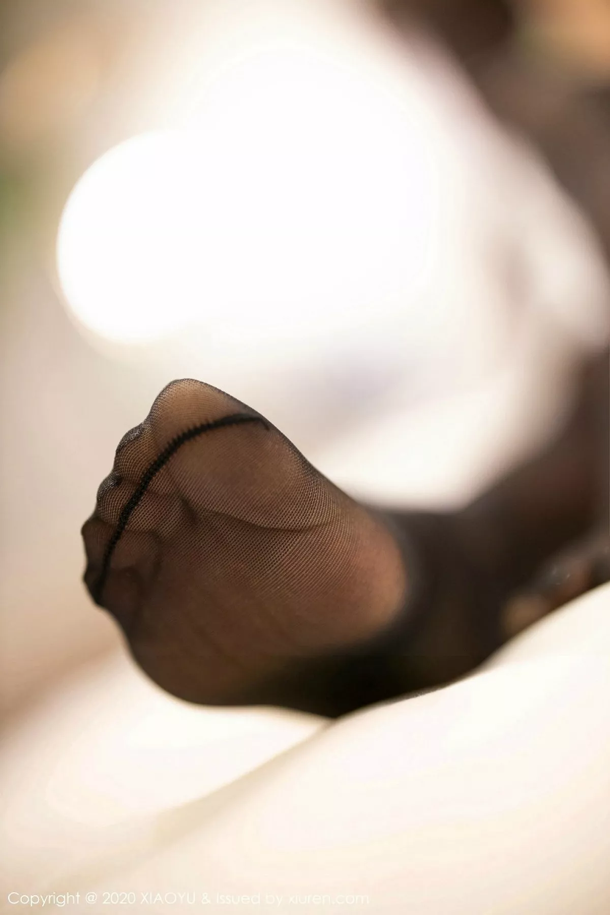 秀人集.com_[XiaoYu画语界]Vol.265_气质女神Carry性感黑色内衣配红超短裙黑丝袜撩人诱惑写真82P