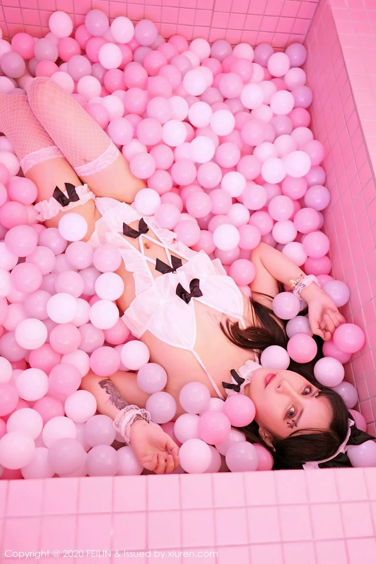 秀人集.com_[FeiLin嗲囡囡]VOL.229_嗲囡囡最新一期模特合集三大美女私房内衣撩人诱惑写真90P