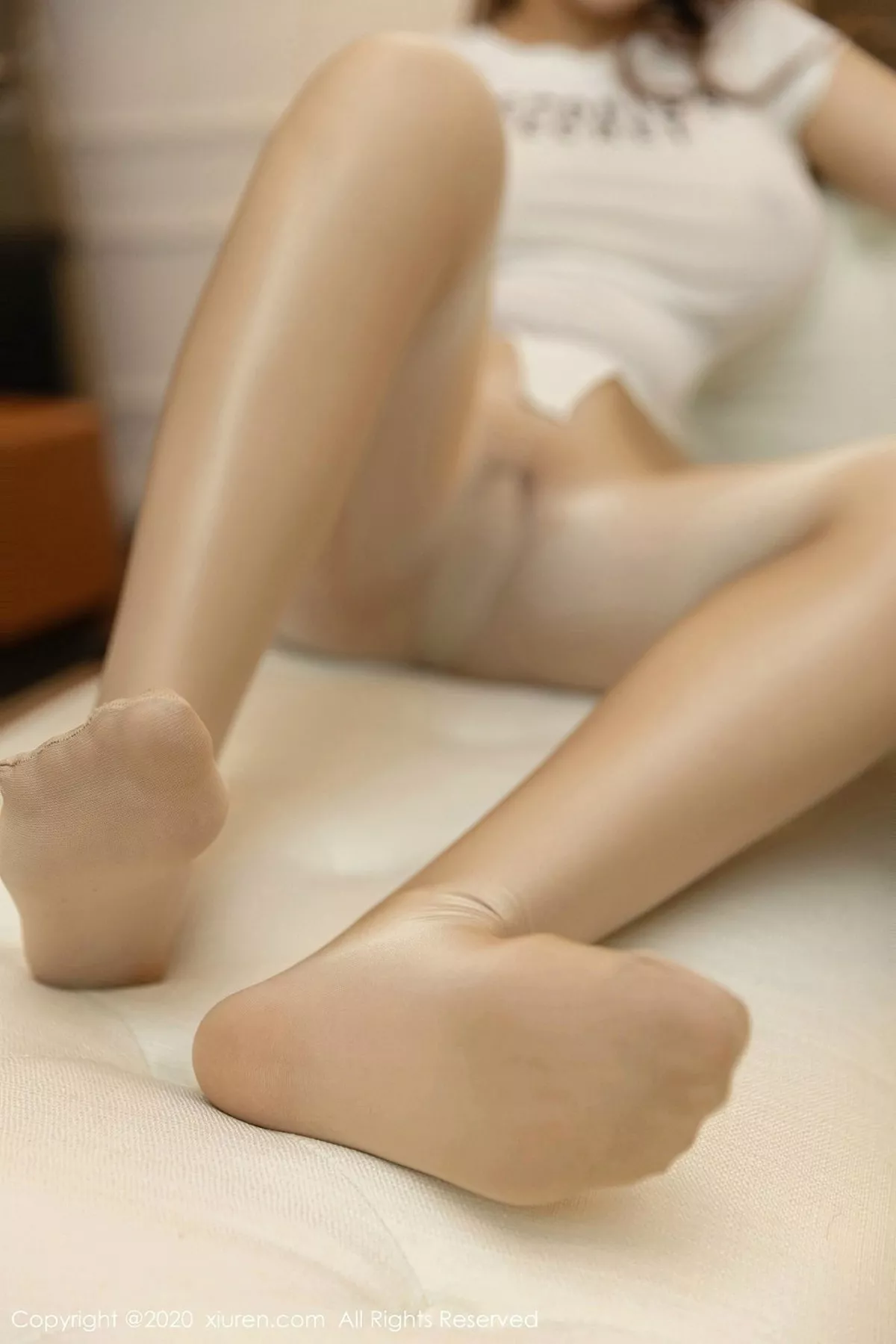 秀人集.com_[XiuRen秀人网]No.2059_女神Egg-尤妮丝私房透视内衣配无内闪亮肉丝秀火辣身材诱惑写真46P