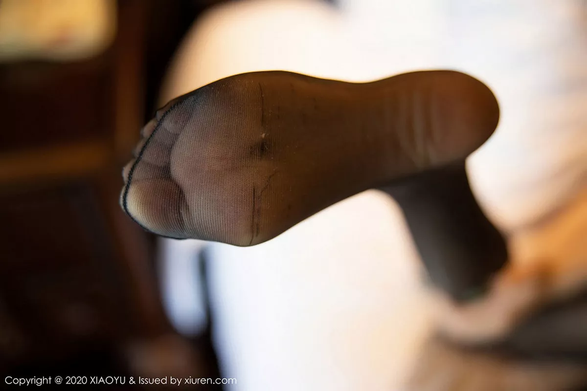 秀人集.com_[XiaoYu画语界]Vol.247_嫩模杨晨晨sugar私房古典旗袍配黑丝裤袜秀美腿诱惑写真90P