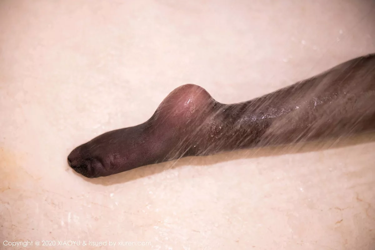 秀人集.com_[XiaoYu画语界]Vol.249_女神冯木木LRIS私房浴室脱白衬衣露豪乳遮点极致诱惑写真91P