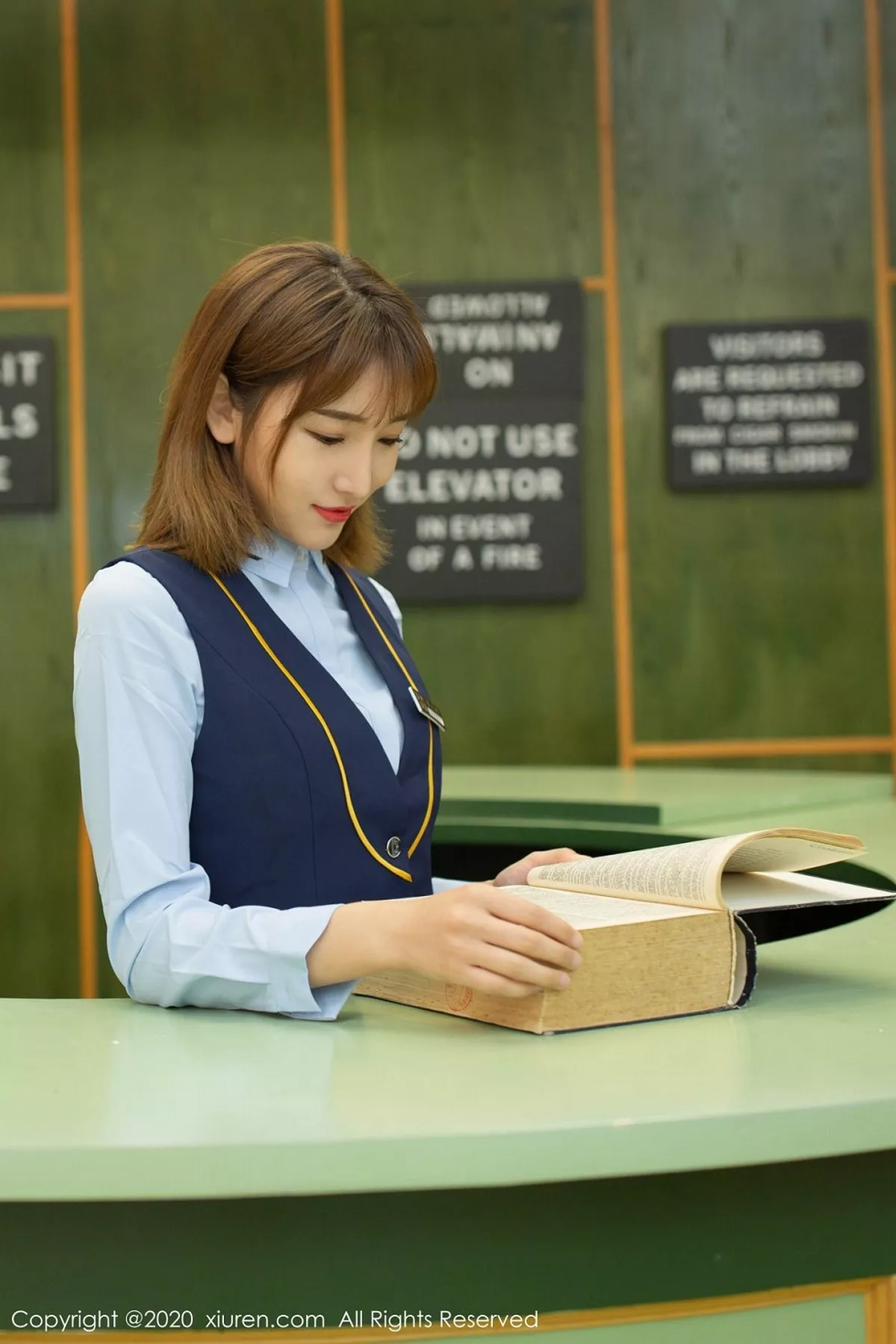 秀人集.com_[XiuRen秀人网]No.2125_嫩模陆萱萱电影院售票员主题性感黑色内衣配黑丝袜诱惑写真88P