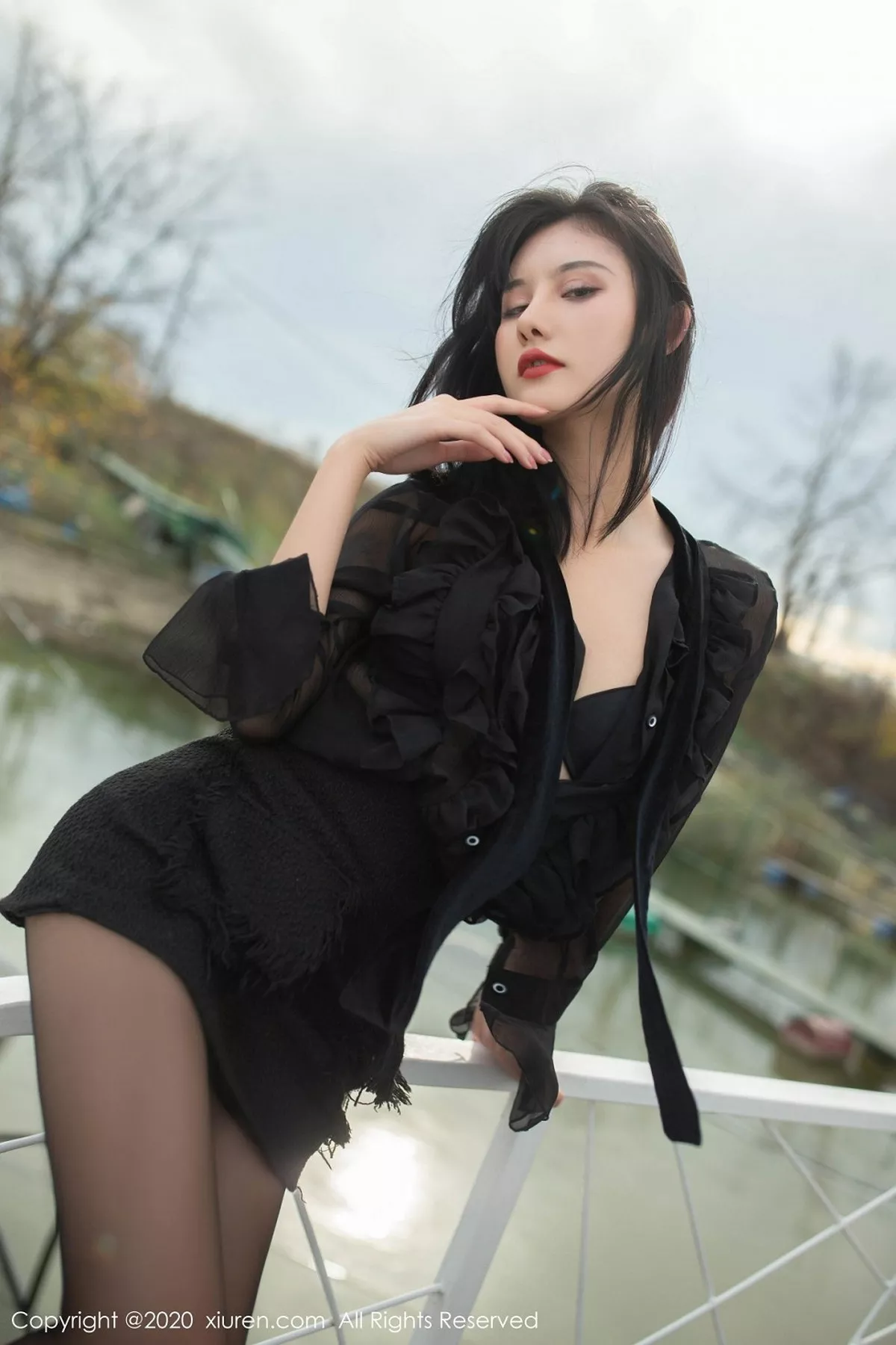 秀人集.com_[XiuRen秀人网]No.2128_嫩模就是阿朱啊东欧旅拍置业顾问主题破烂黑丝袜诱人写真69P